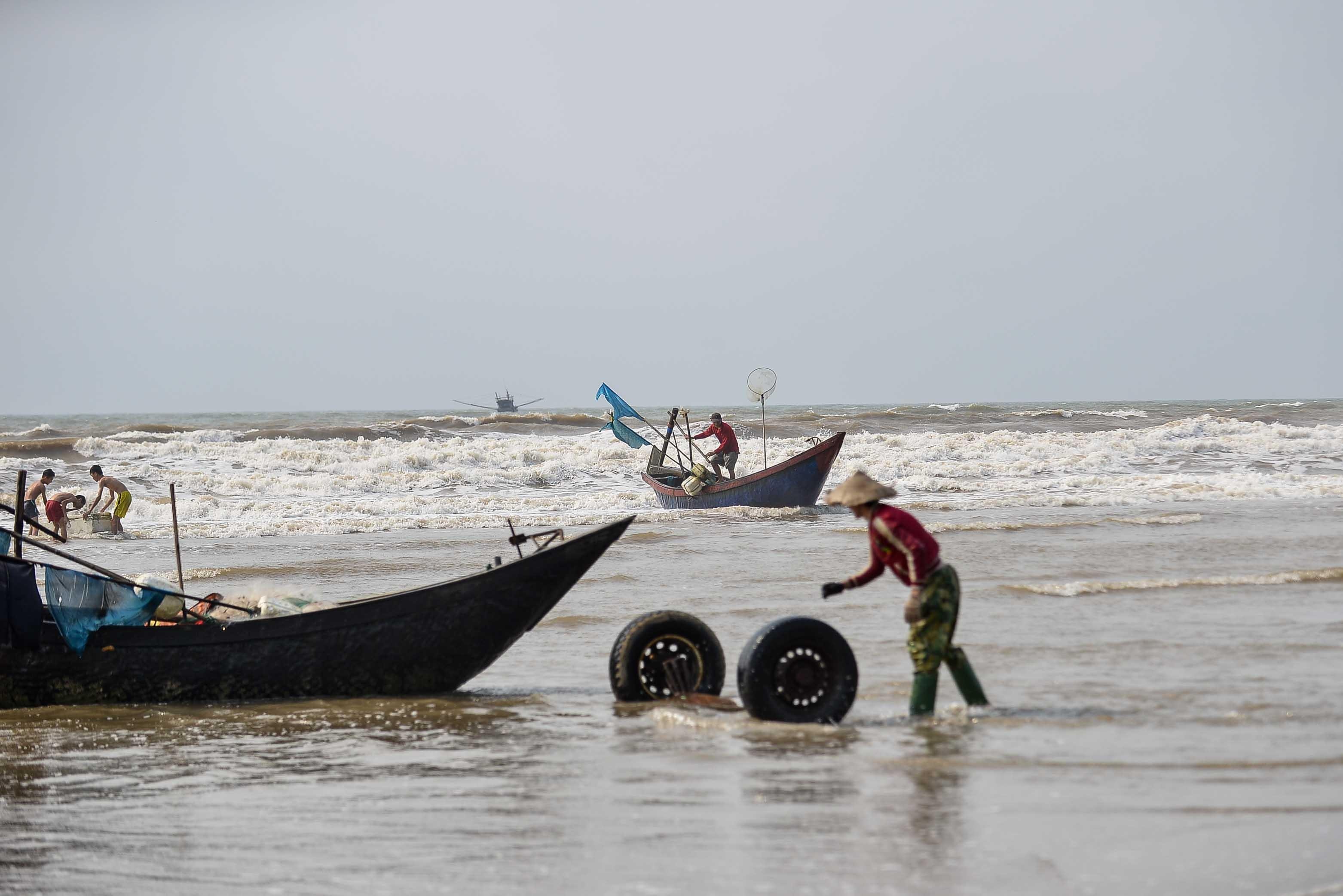 Lang chai yen binh giua pho bien Sam Son anh 4