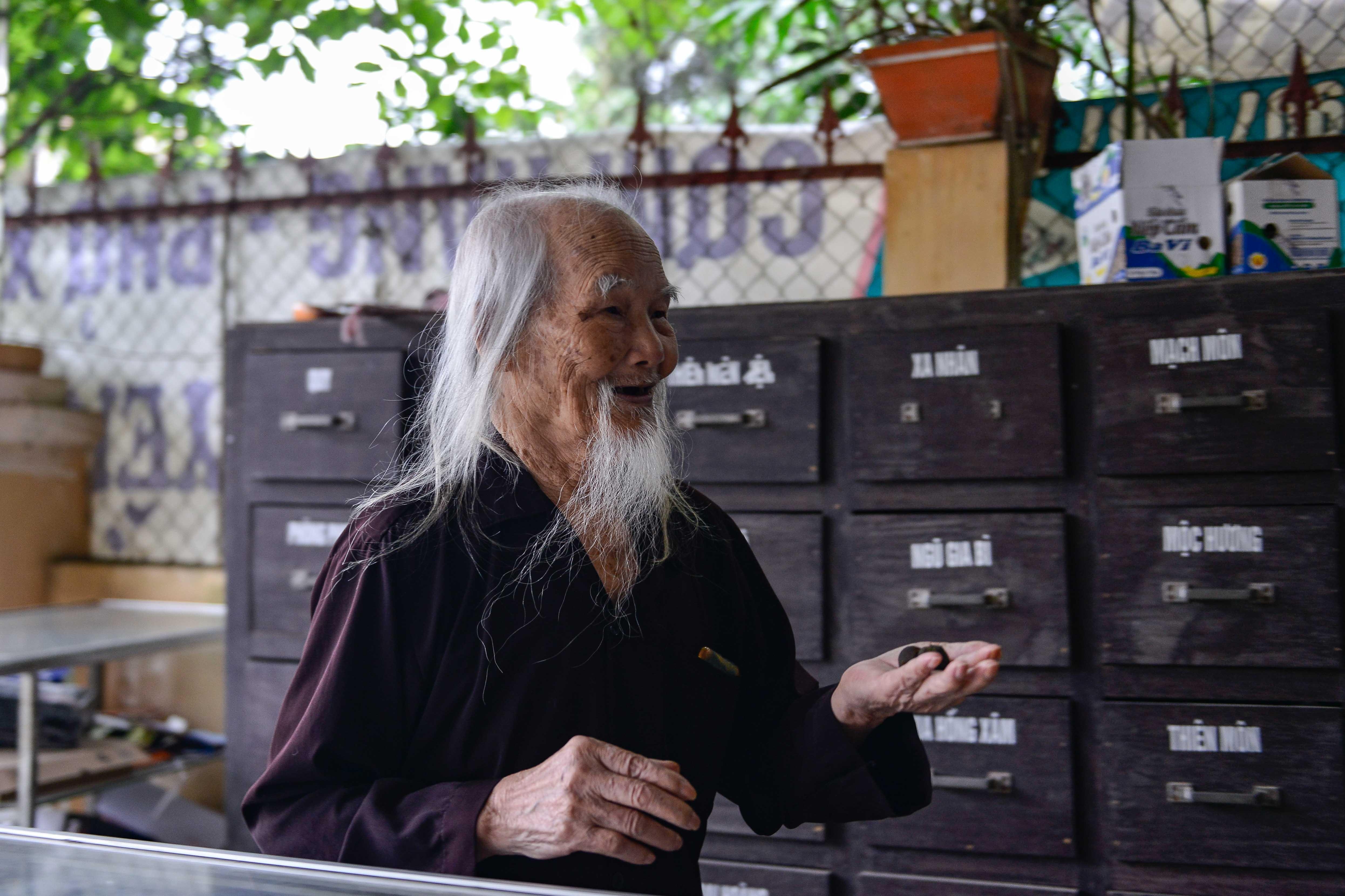 Tien ong cua nhung benh nhan ngheo anh 11