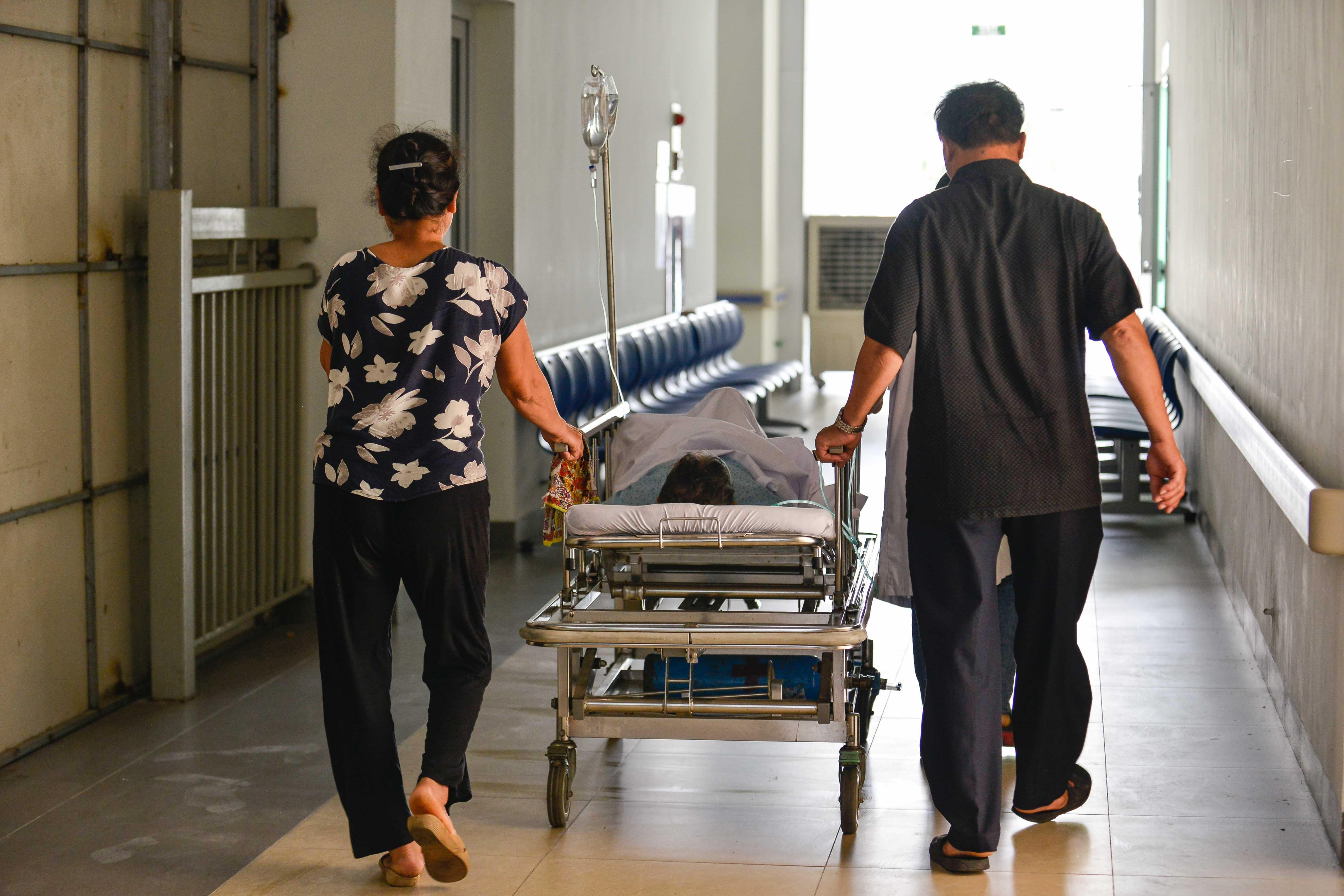 cap cuu troi nang nong anh 14