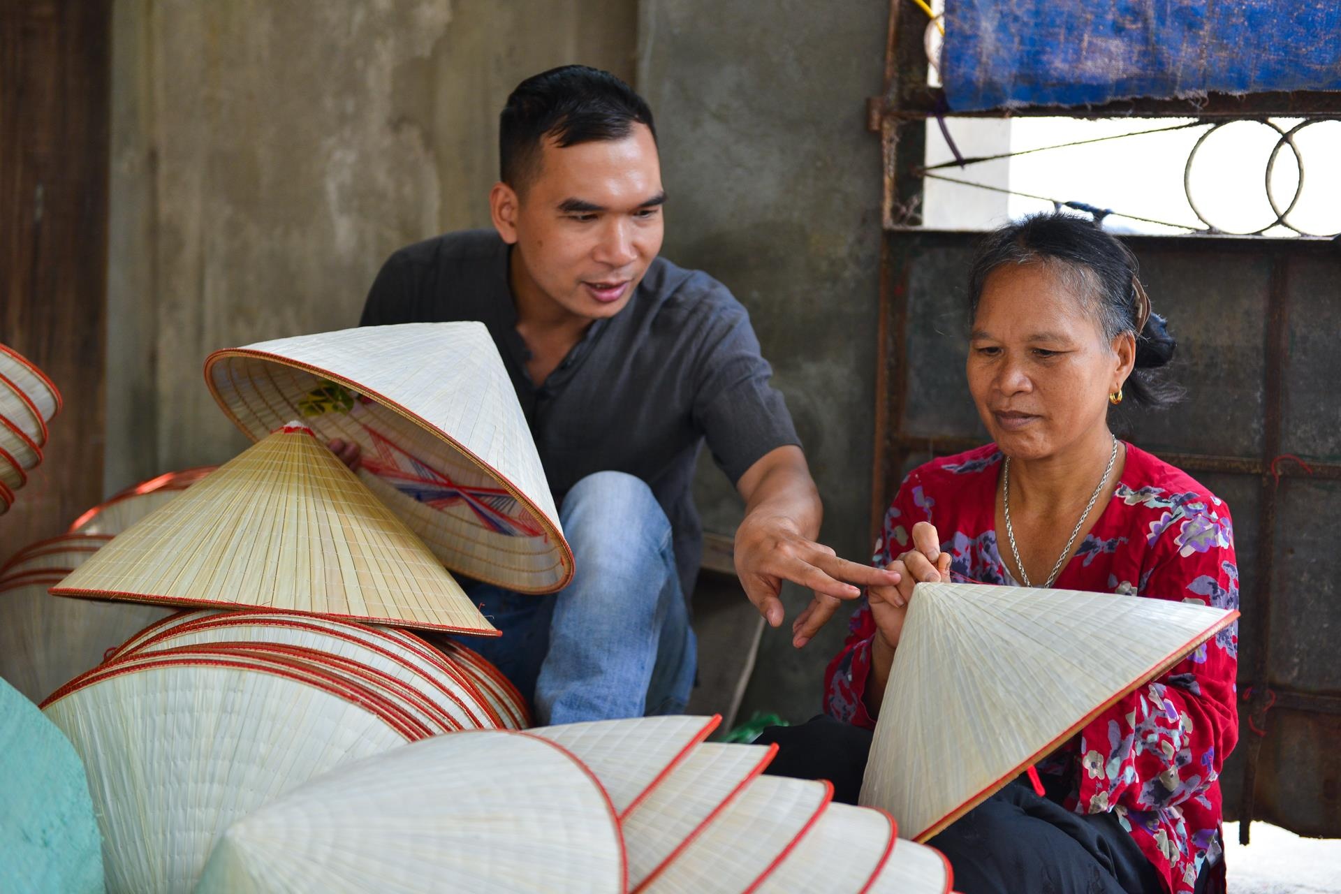 khoi ngiep,  cong viec nghin do,  hoa sen bat tu anh 20