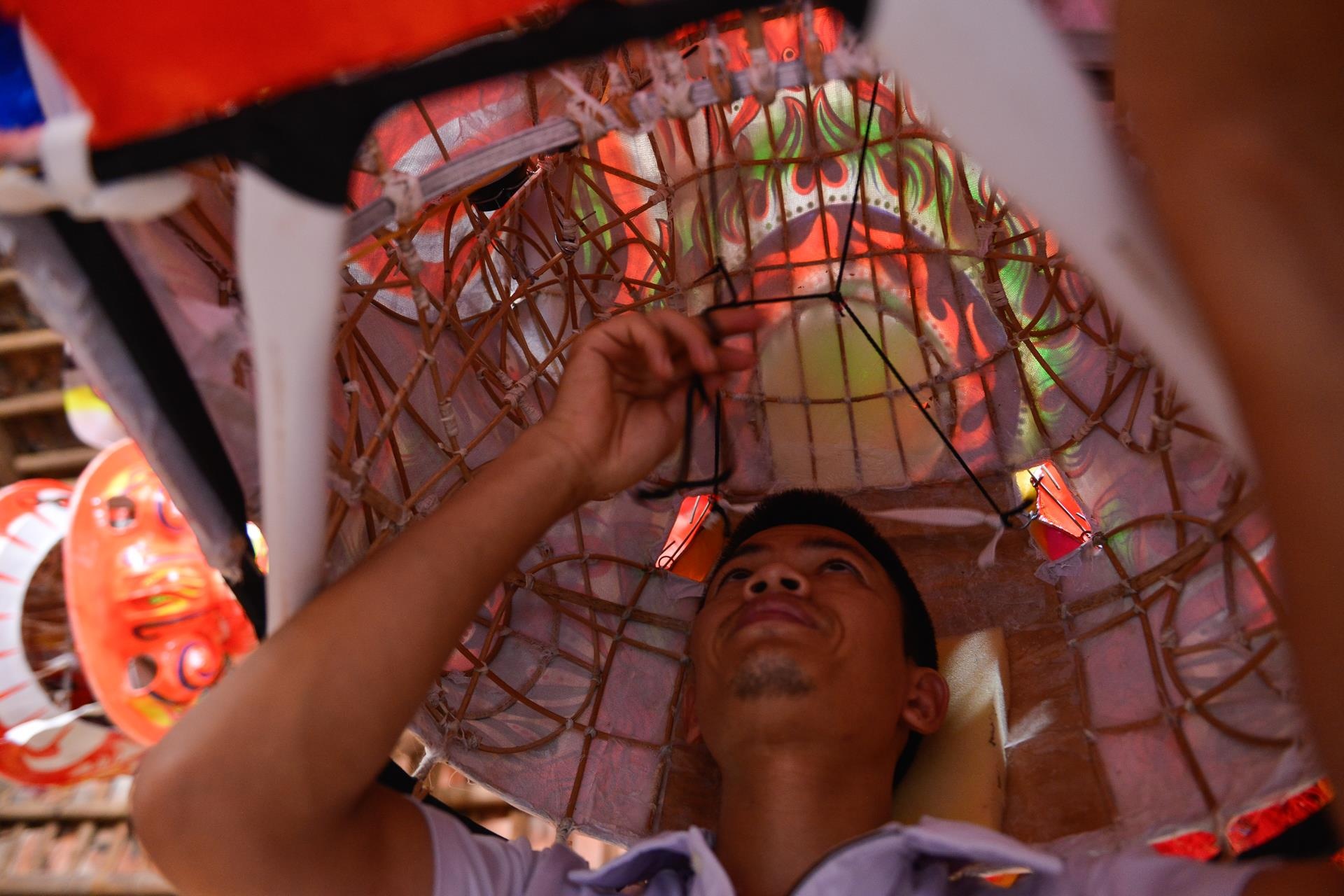 Chang trai 8X giu lua cho nghe lam dau lan anh 8