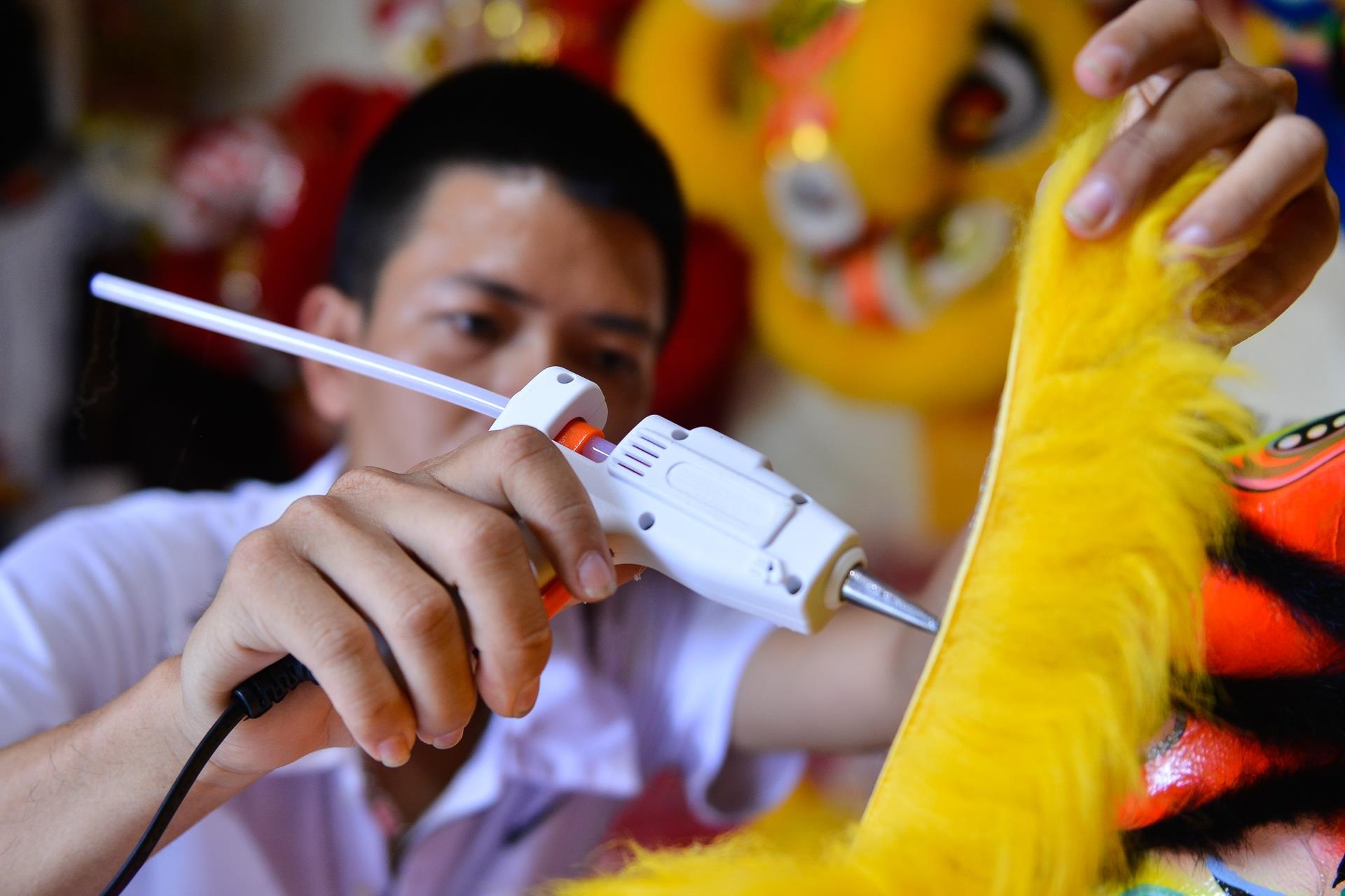 Chang trai 8X giu lua cho nghe lam dau lan anh 5