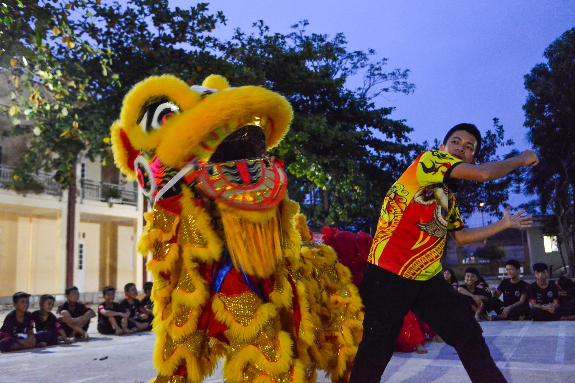 Chang trai 8X giu lua cho nghe lam dau lan anh 13