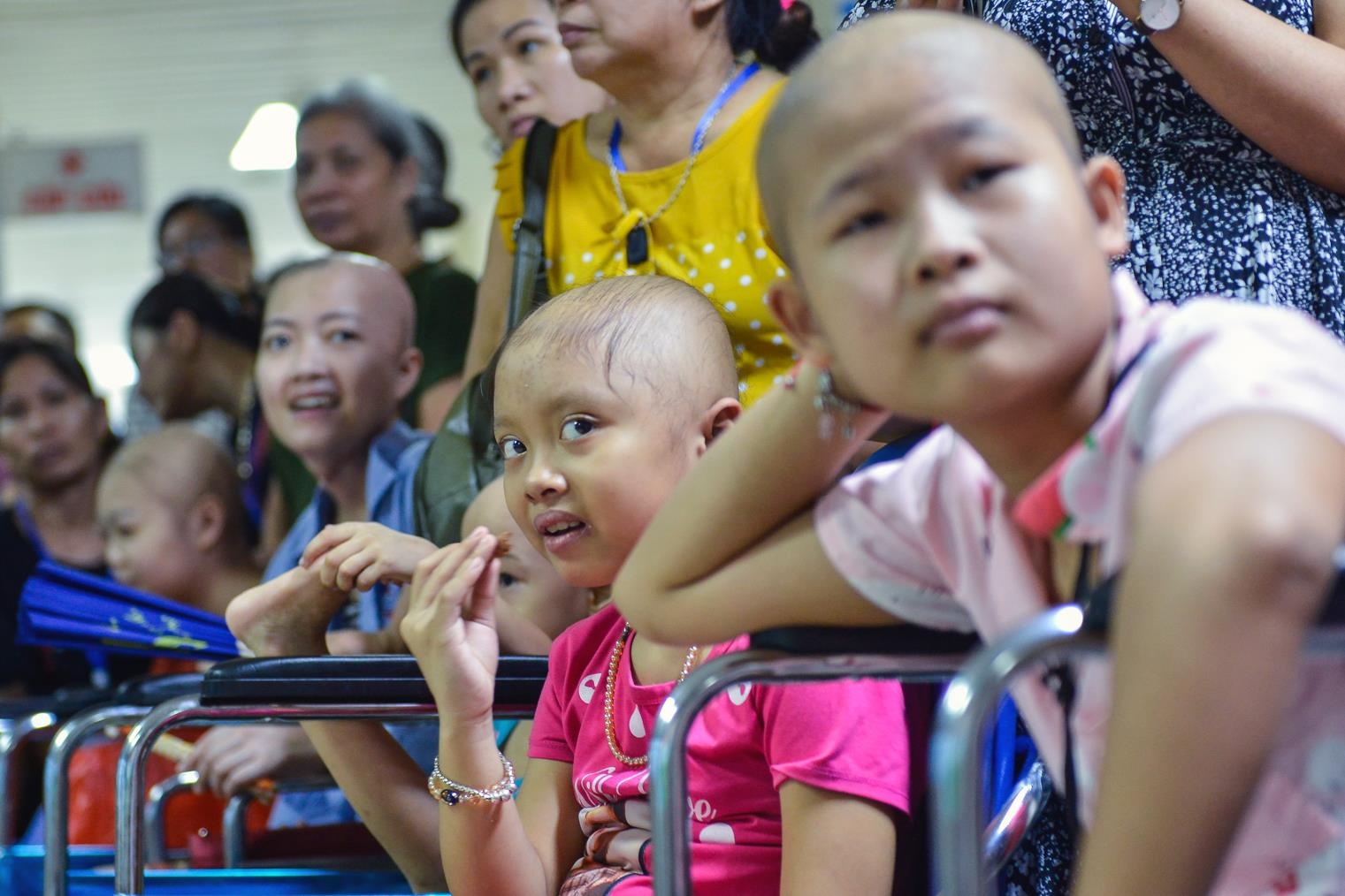 Tet Trung thu som cua tre bi ung thu hinh anh