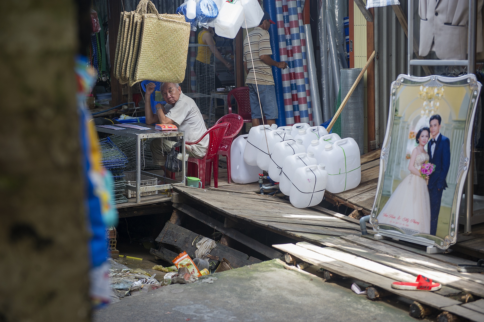 Song bien danh sat lo Dat Mui Ca Mau anh 22