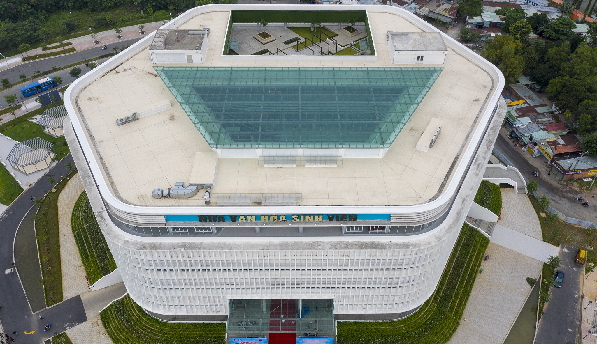 Nha van hoa sinh vien hon 400 ty dong o TP.HCM hinh anh