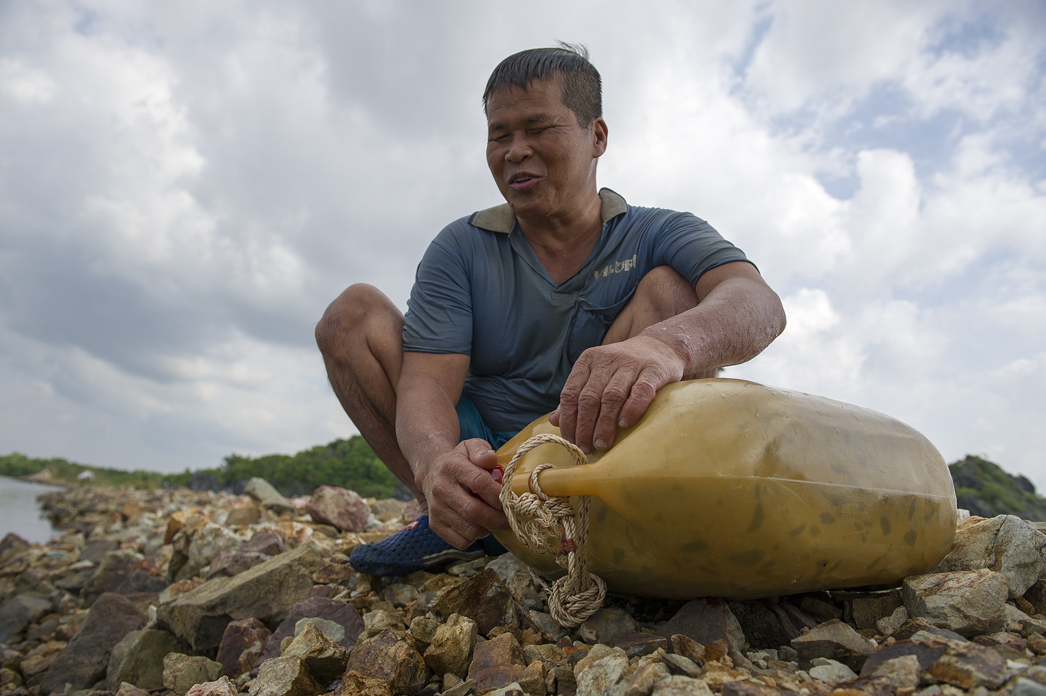 Hiệp sĩ mù ở biển Tây,  Chín Ân mù đi biển ở Kiên Giang ảnh 6 Hiep si mu o bien Tay,  Chin An mu di bien o Kien Giang anh 6