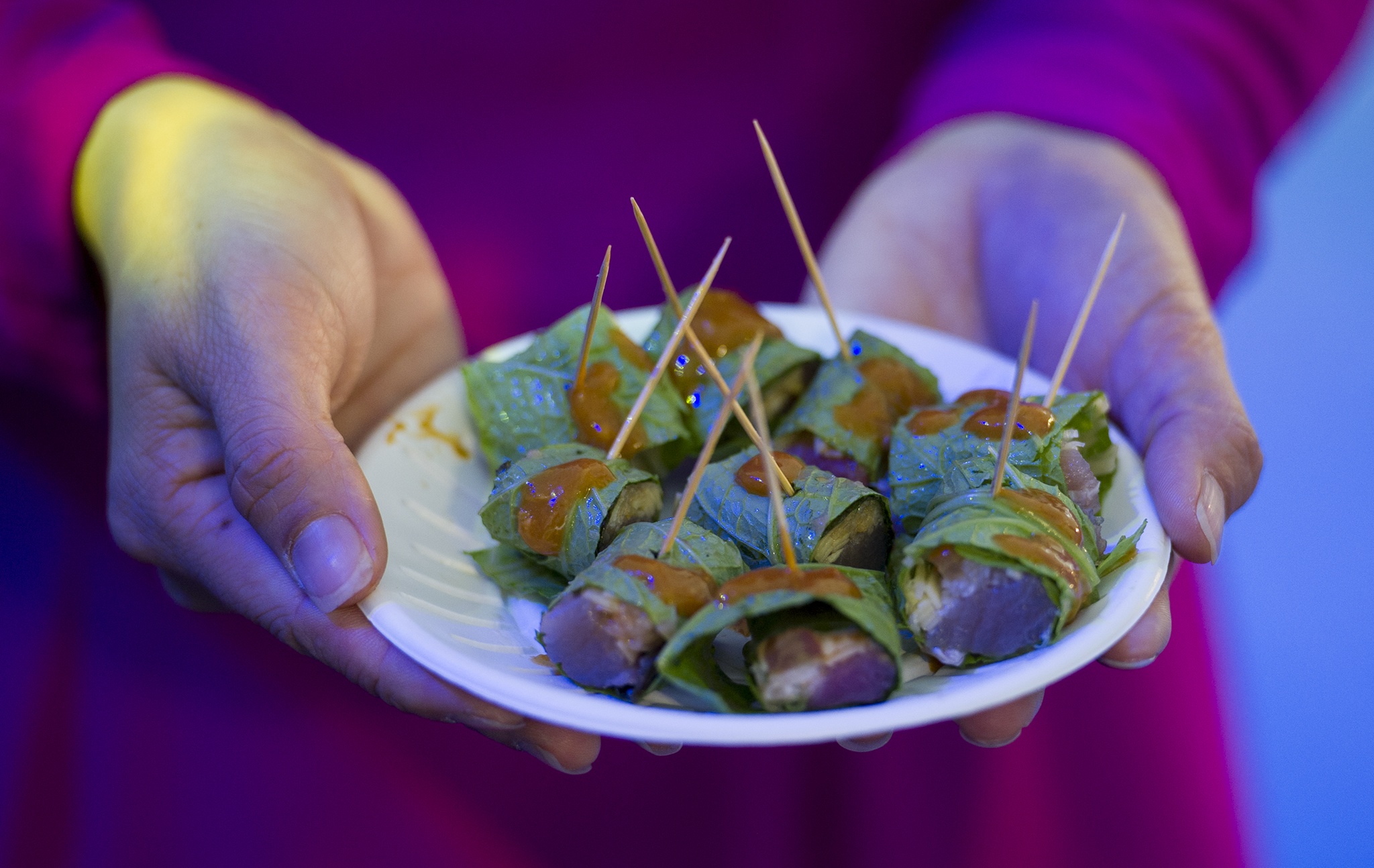 Trinh dien mo ca ngu dai duong cham mu tat an tuoi anh 10