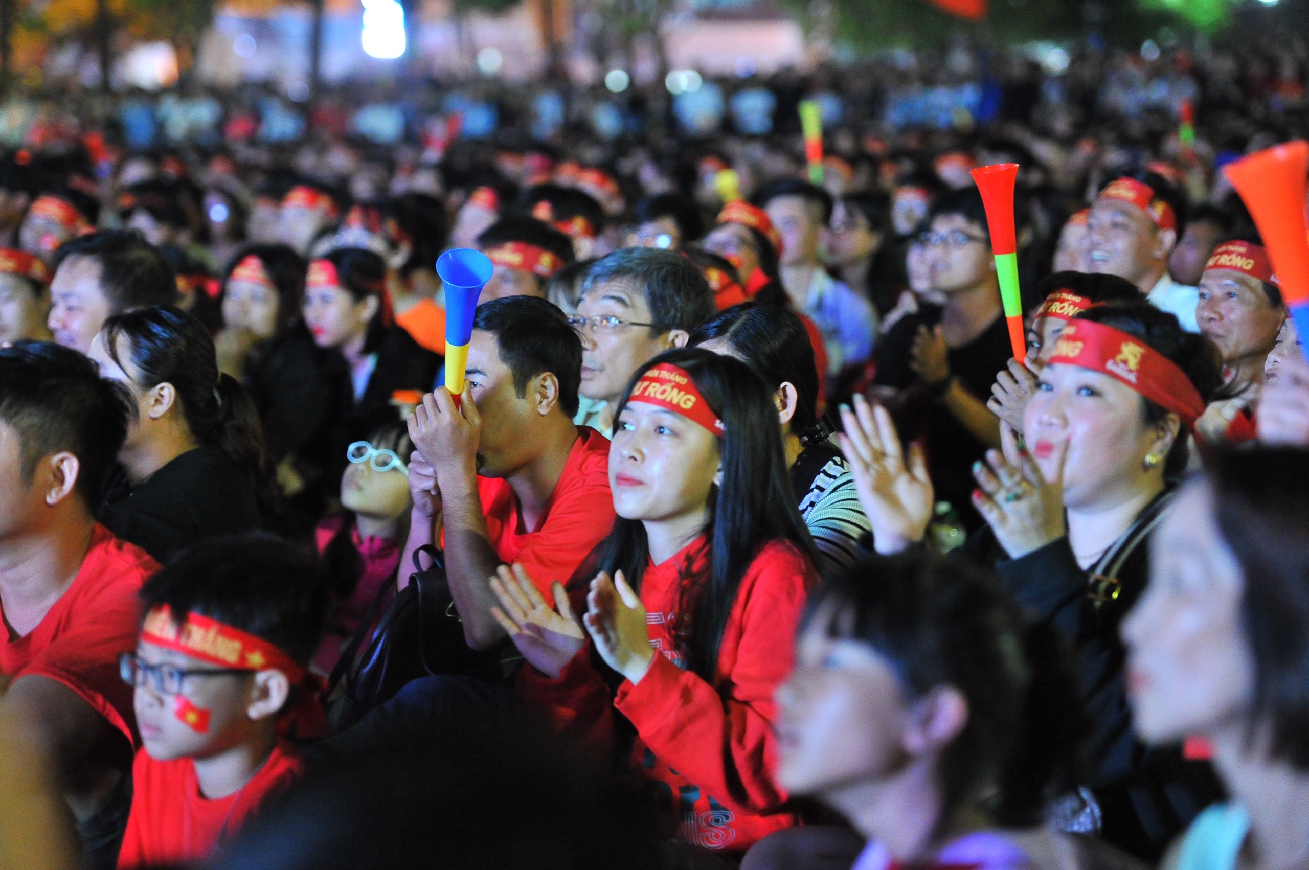 Người miền Tây cổ vũ U22 Việt Nam ảnh 2 Nguoi mien Tay co vu U22 Viet Nam anh 2