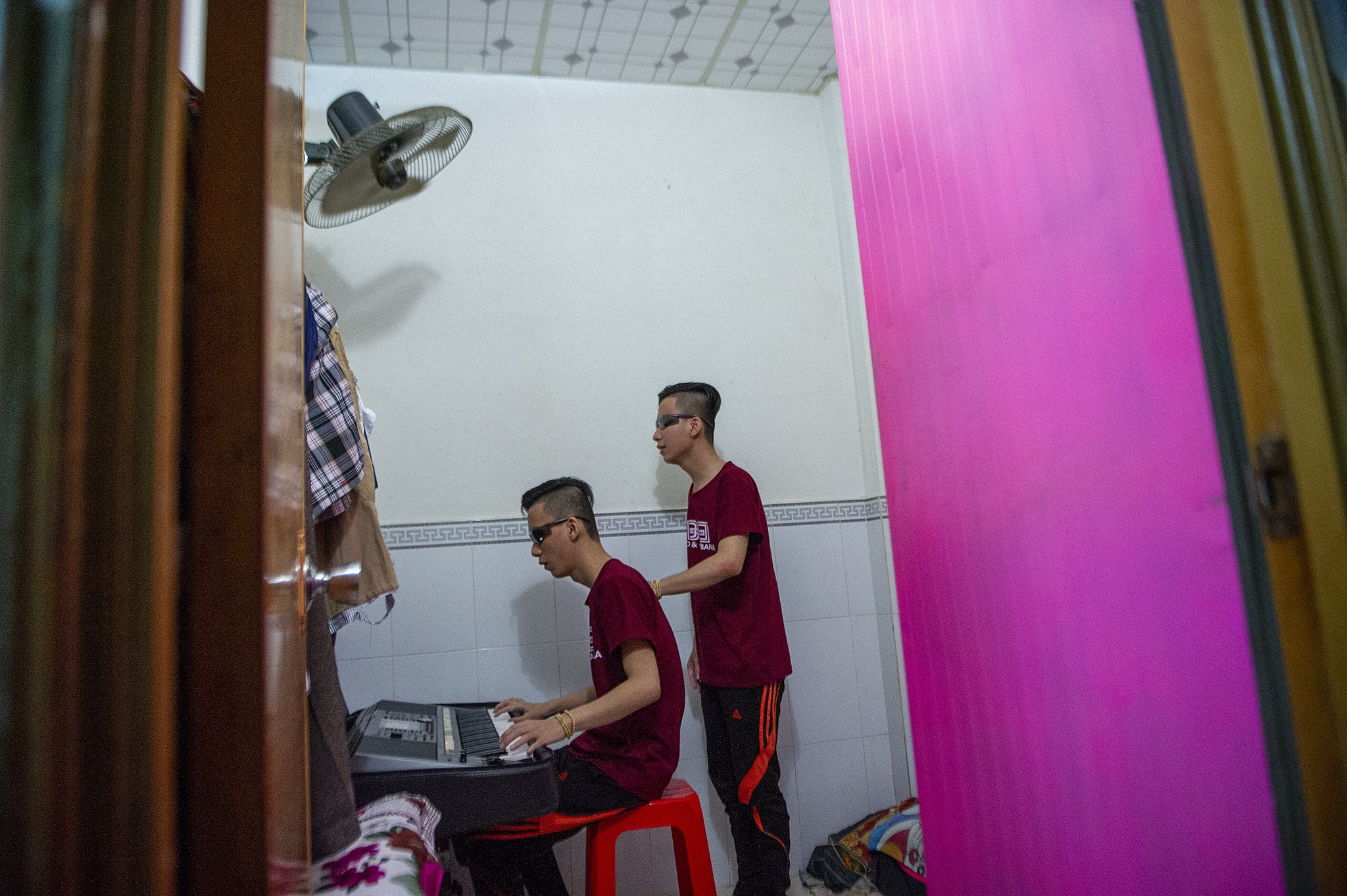 Doi song sinh khiem thi doat huy chuong bac tieng hat nguoi khuyet tat toan quoc anh 10