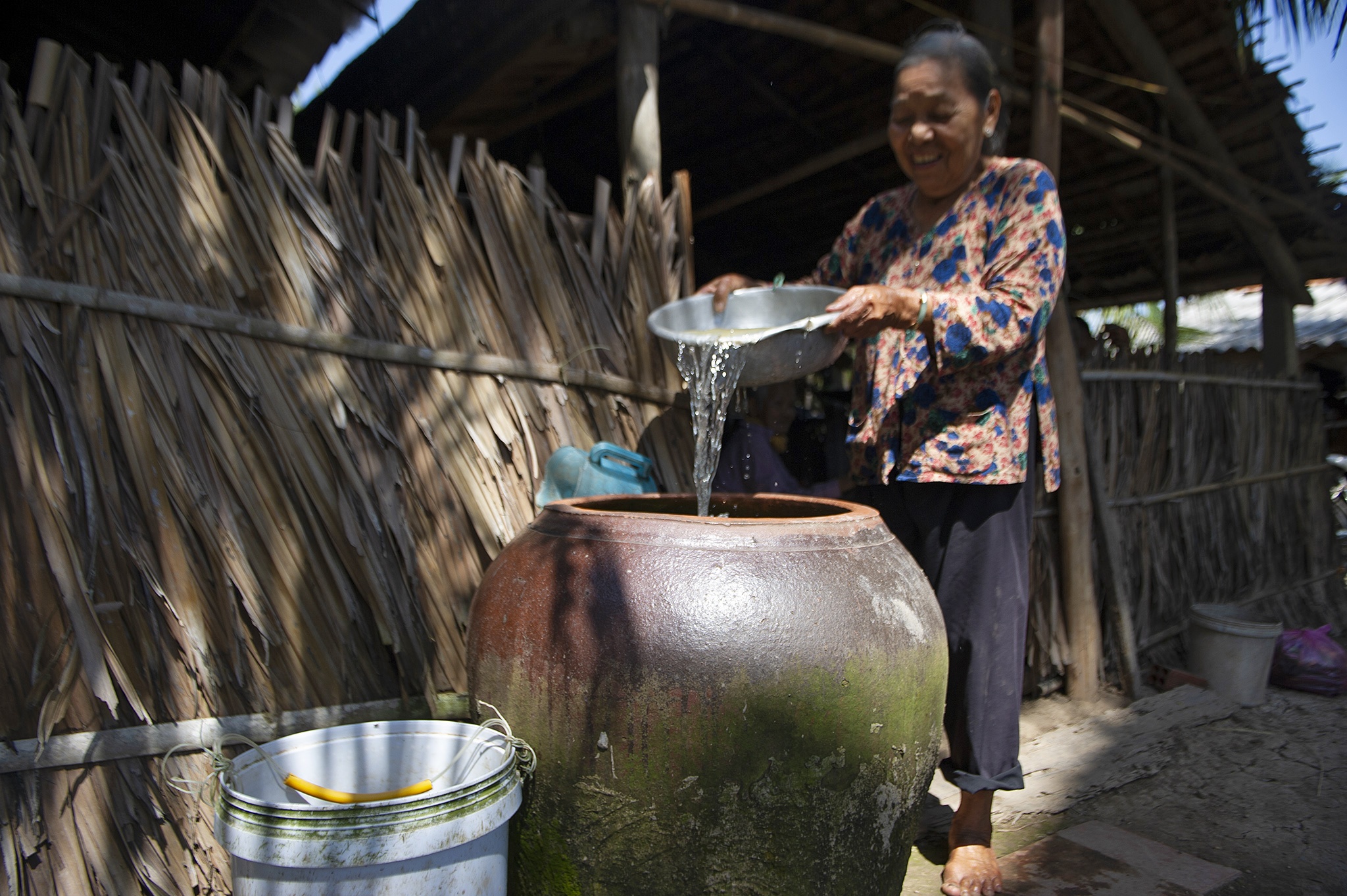 Ho nuoc ngot lon nhat mien Tay giup dan ung pho han man anh 7