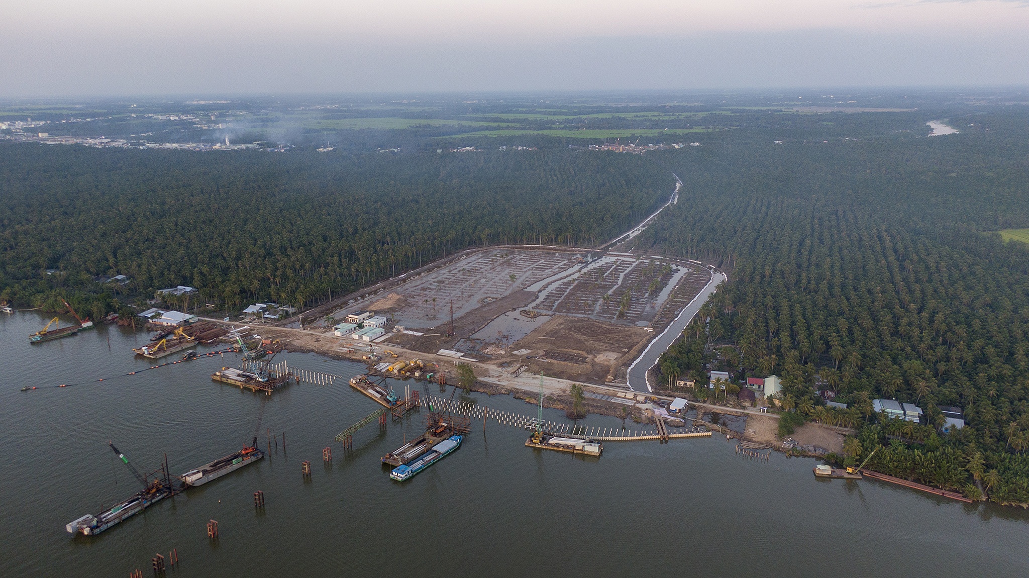 Mien Tay ung pho han man voi nhung cong tinh nghin ty anh 2