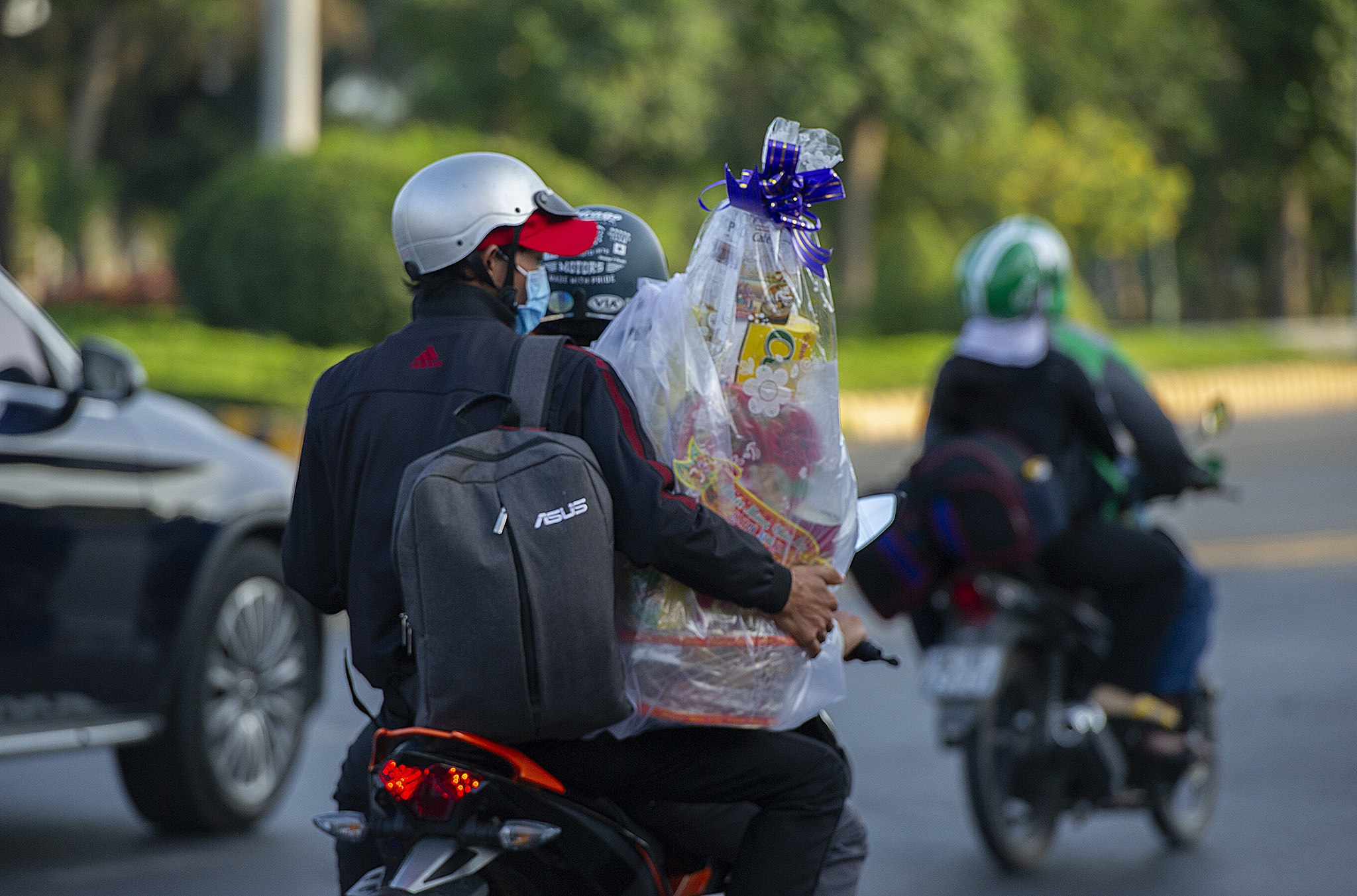 Nguoi mien Tay ve que an tet anh 8