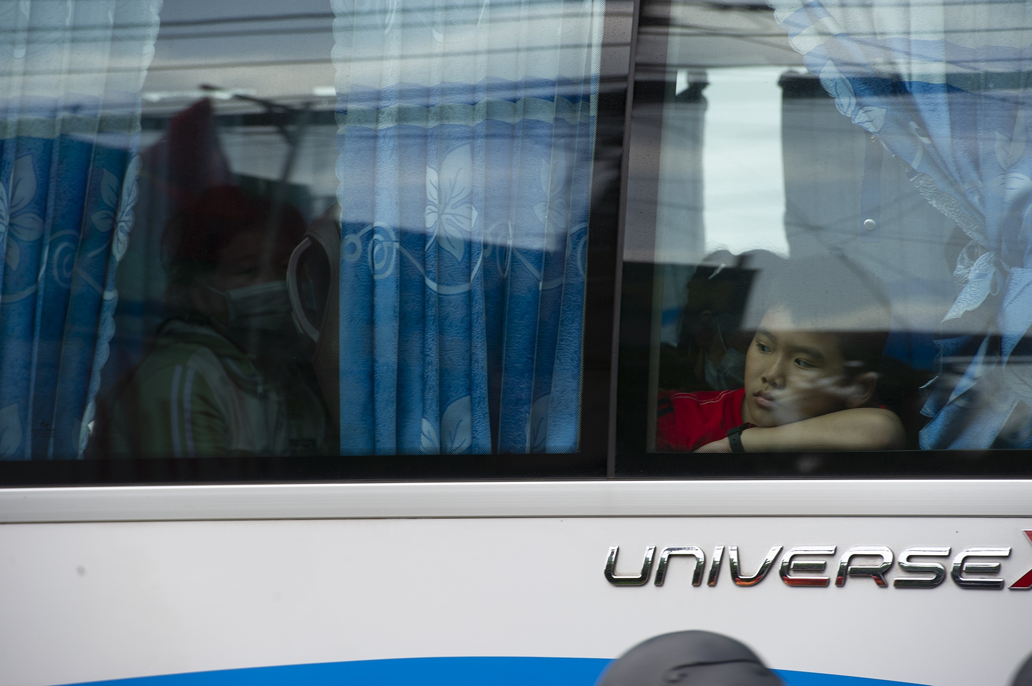 Ket cung tren quoc lo 1A chieu mung 5 Tet anh 10