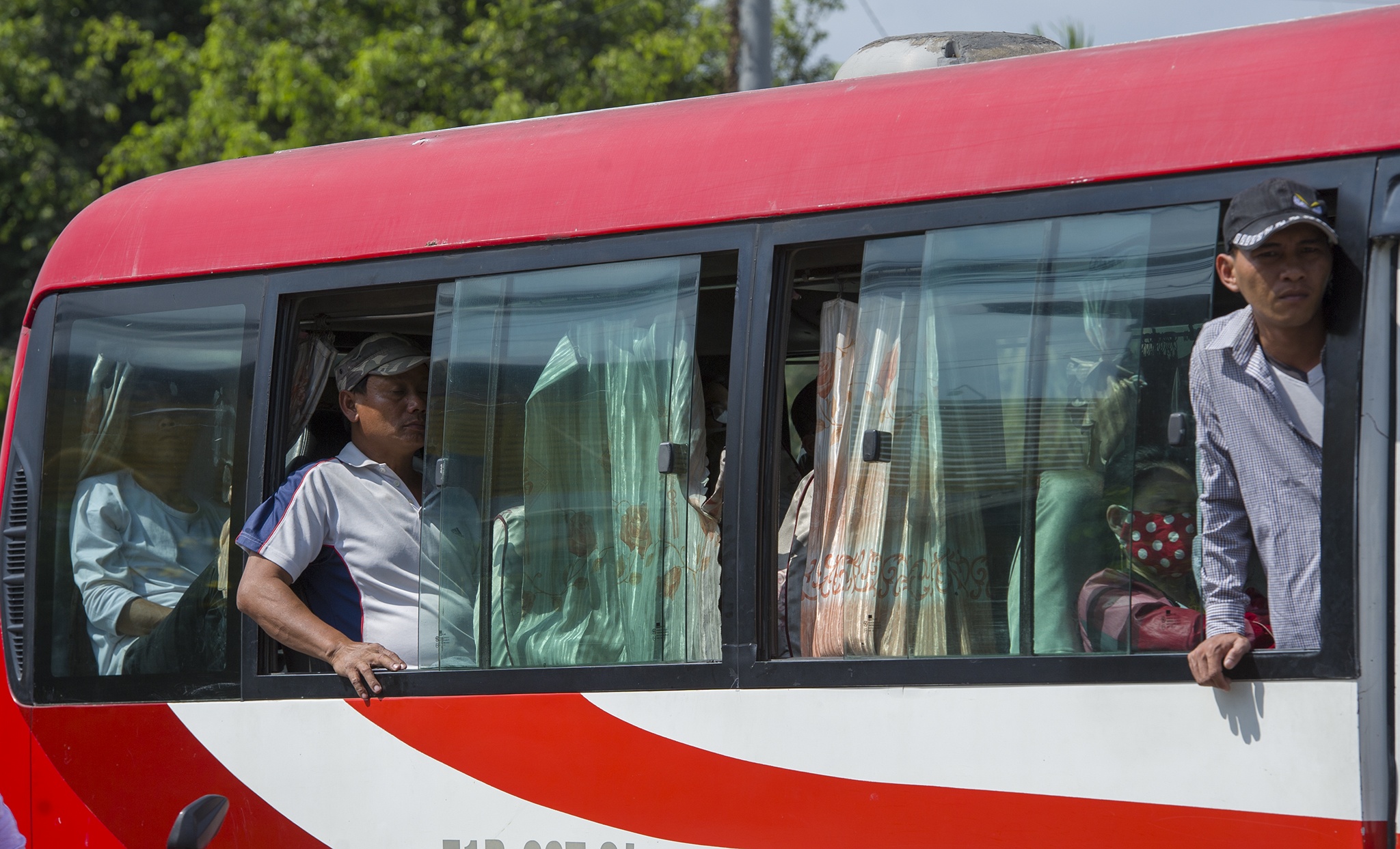 Nguoi lao dong mien Tay anh 30