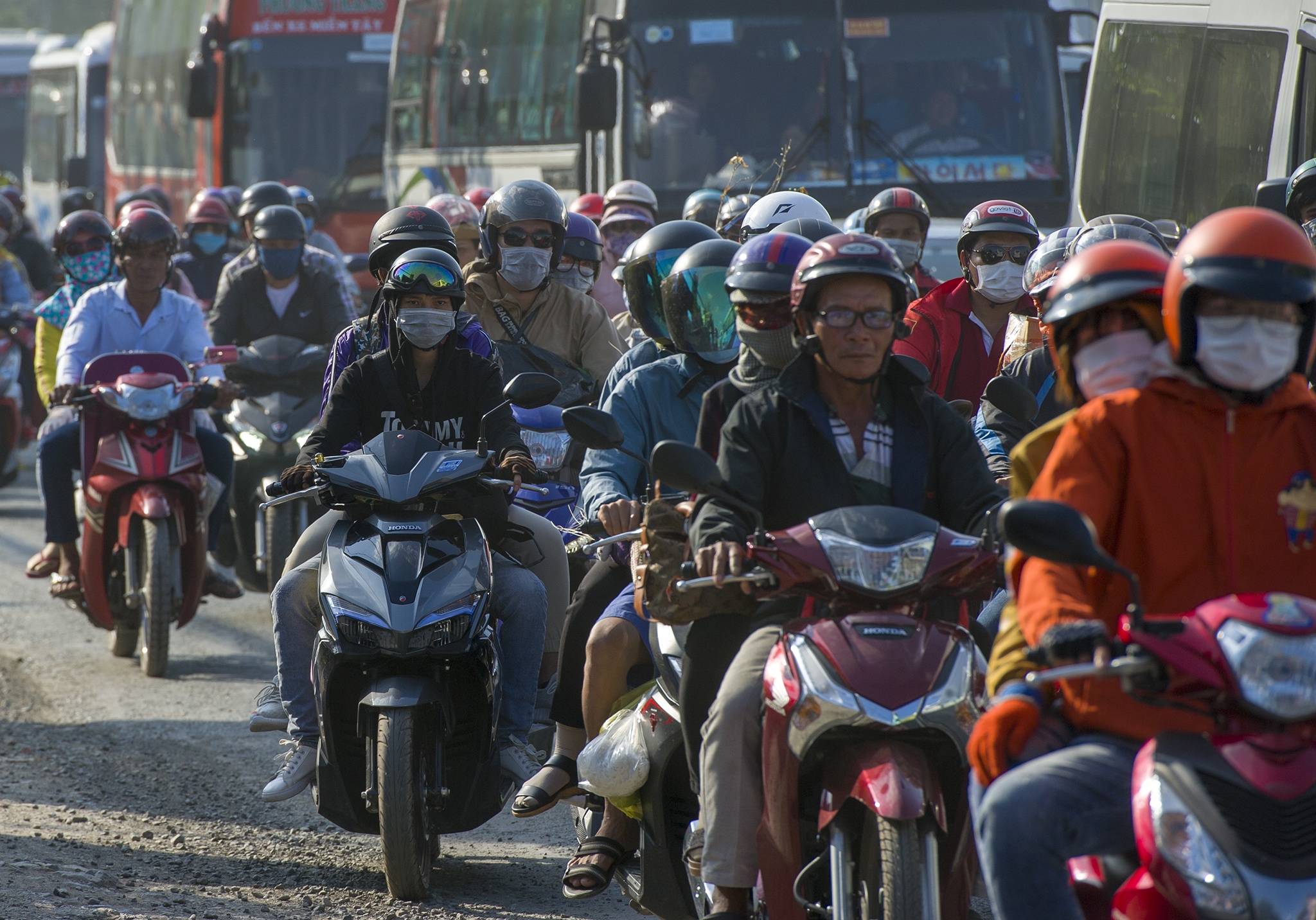 Nguoi lao dong mien Tay anh 1