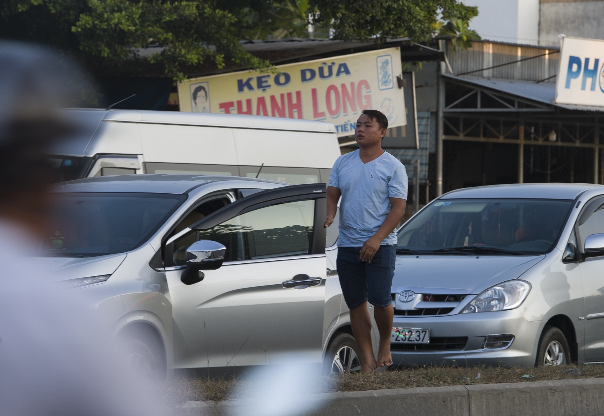 Nguoi lao dong mien Tay anh 31