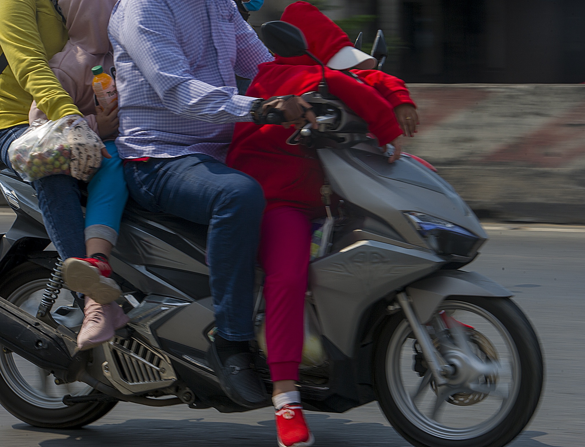 Nguoi lao dong mien Tay anh 17