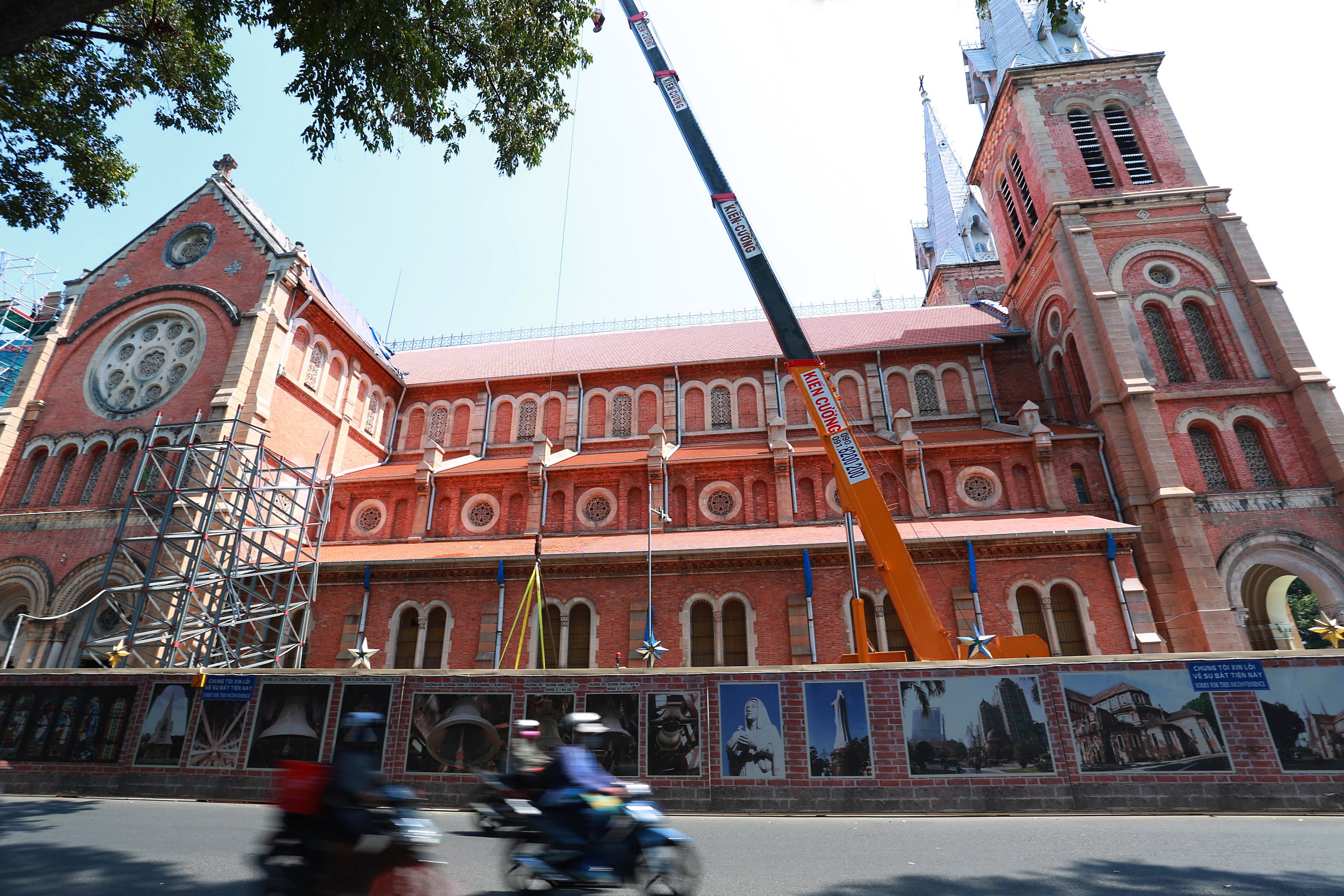 Can canh nha tho Duc Ba,  trung thu nha tho Duc Ba anh 2