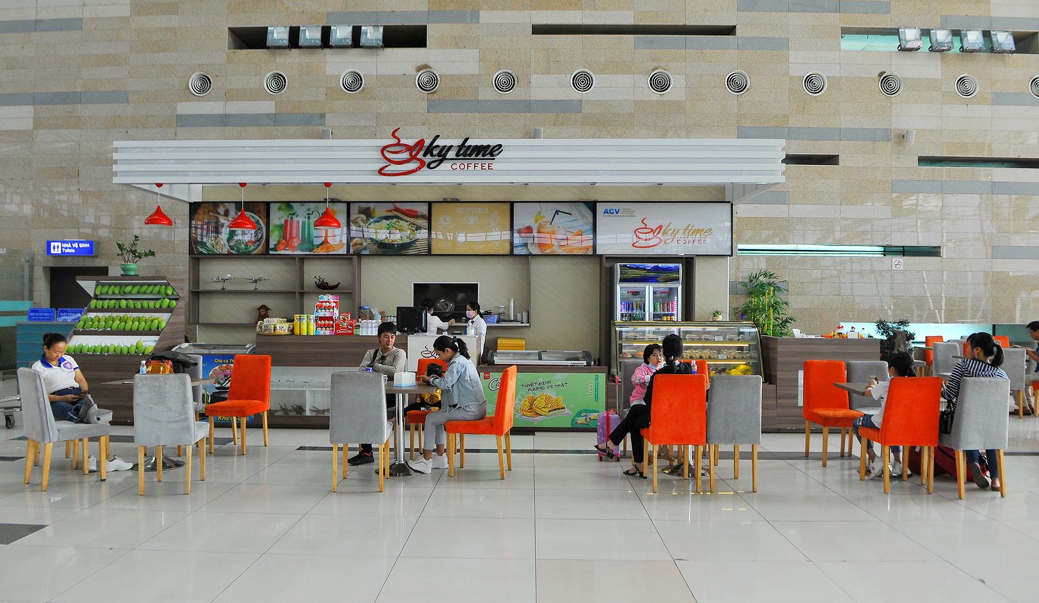 San bay Can Tho hoat dong binh thuong,  San bay Can Tho vang khach,  San bay Can Tho don du khach Han Quoc anh 4