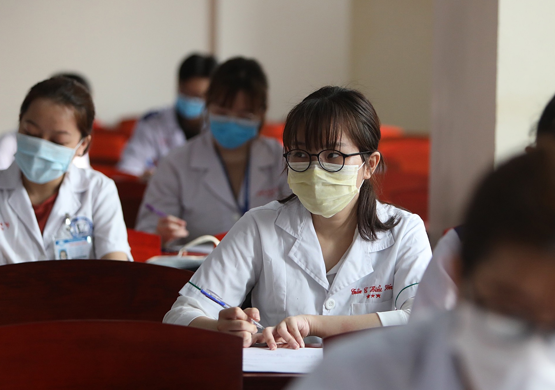 Sinh viên Đại học Y Dược TP.HCM trở lại trường học,  sinh viên học lại sau thời gian nghỉ vì Covid-19 ảnh 11 Sinh vien Dai hoc Y Duoc TP.HCM tro lai truong hoc,  sinh vien hoc lai sau thoi gian nghi vi Covid-19 anh 11
