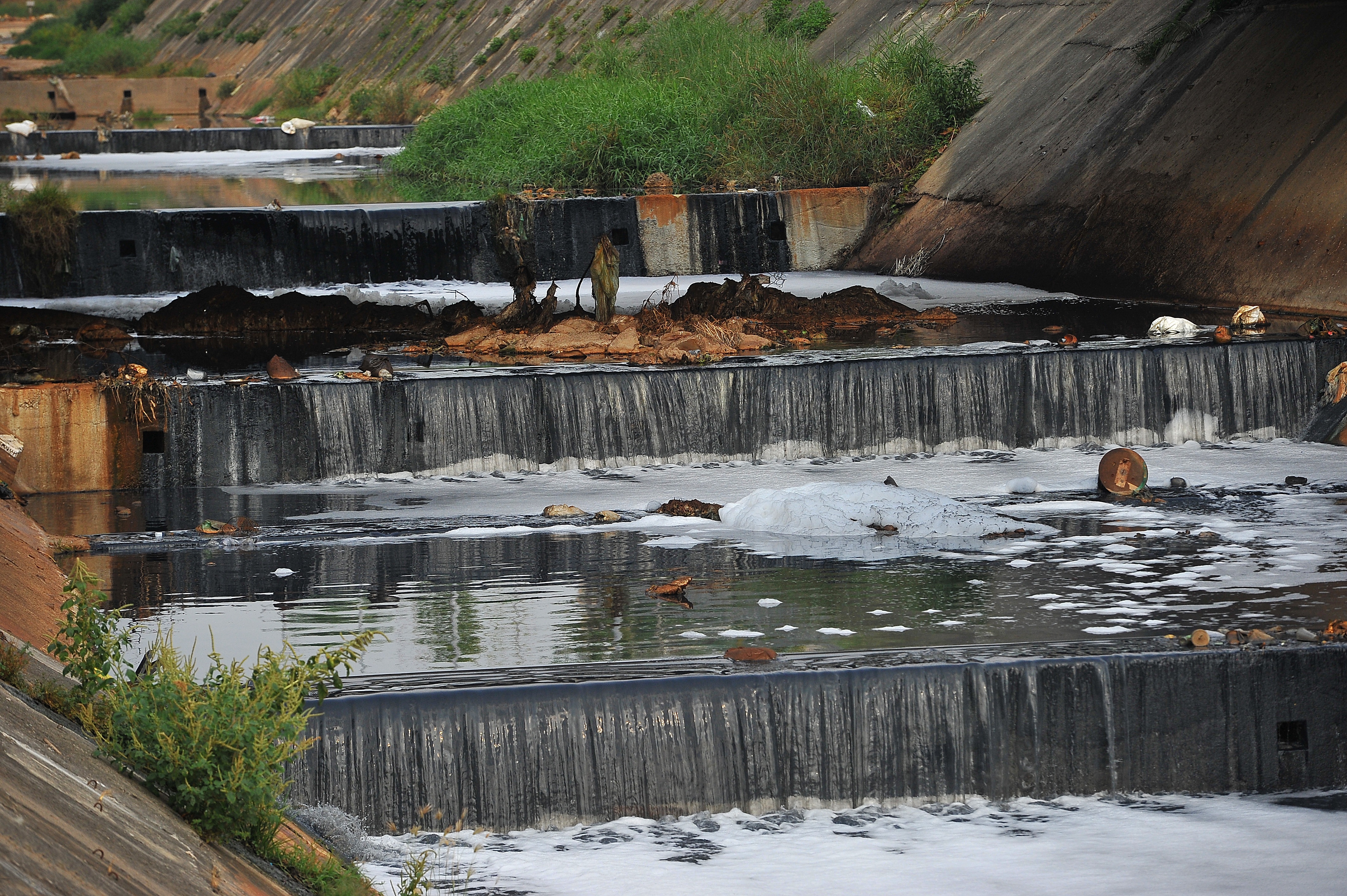Kenh Ba Bo van hoi thoi sau khi duoc dau tu hang tram ty hinh anh