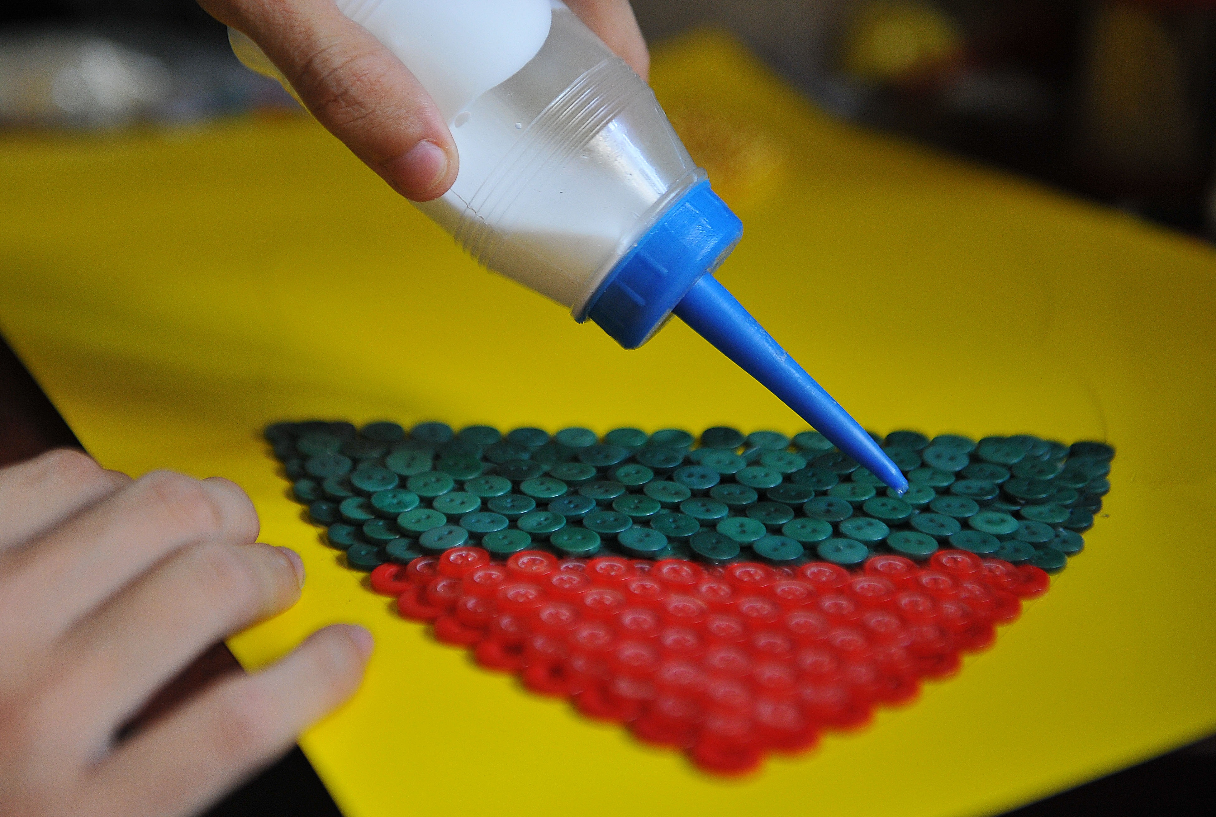 Tranh co dong ung pho Covid-19 anh 6