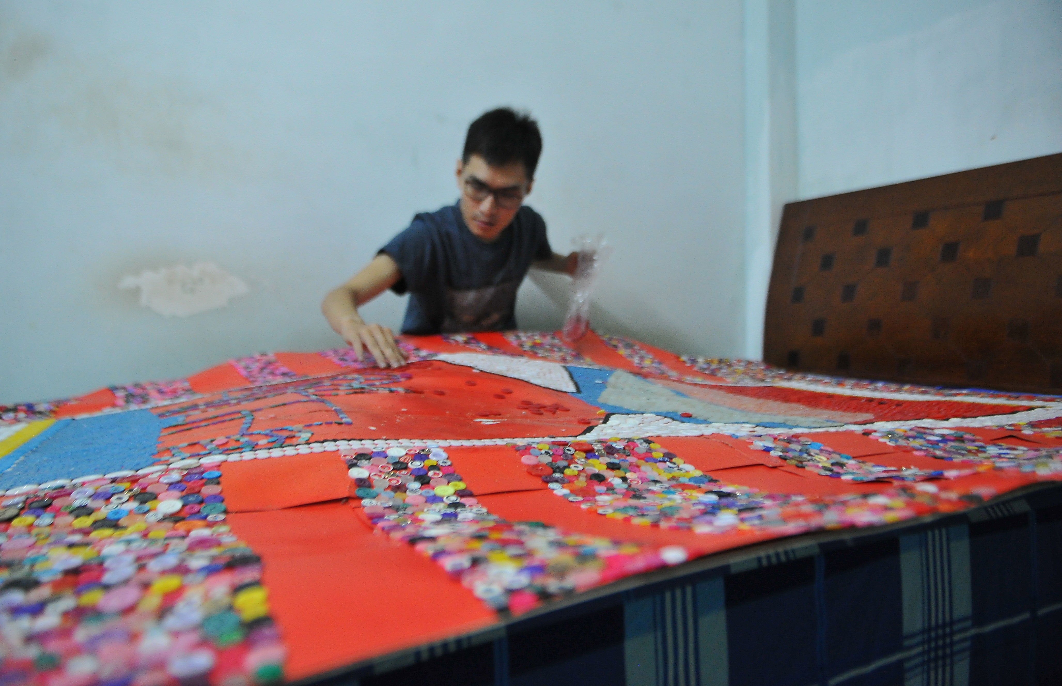 Tranh co dong ung pho Covid-19 anh 3