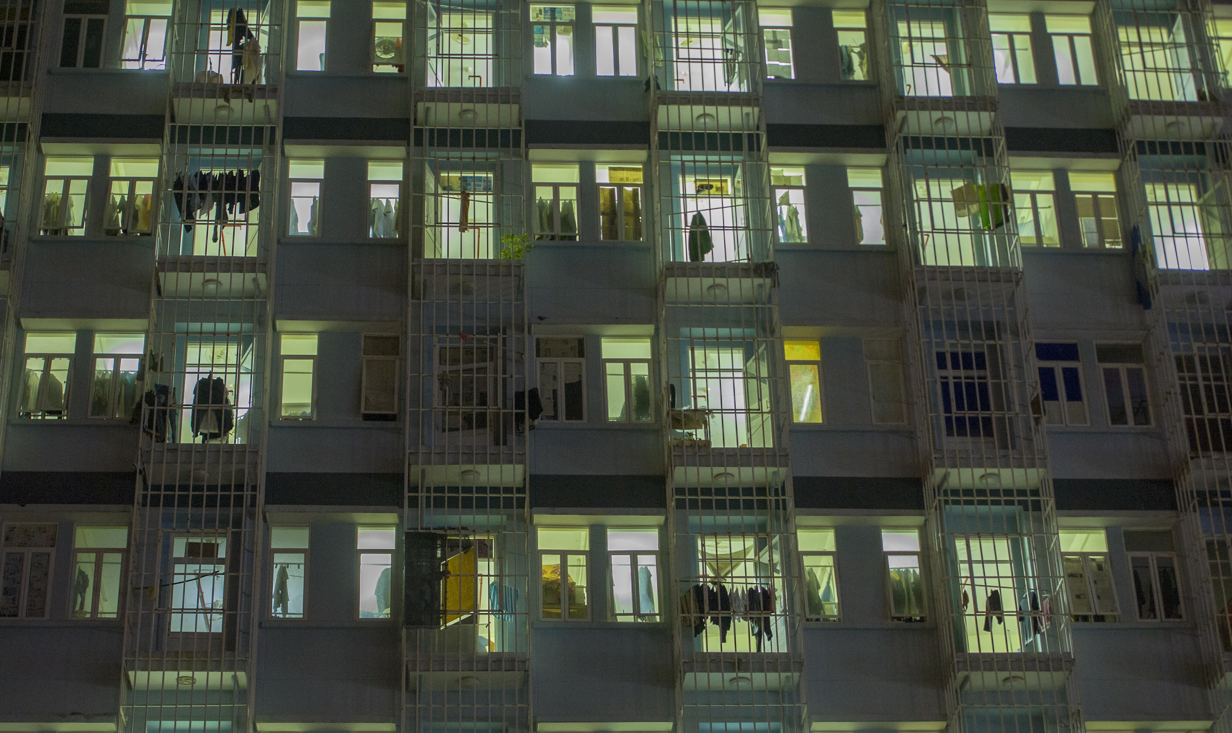 Ky tuc xa DH Quoc gia TP.HCM thanh benh vien da chien,  ky tuc xa thanh benh vien da chien o TP.HCM anh 9