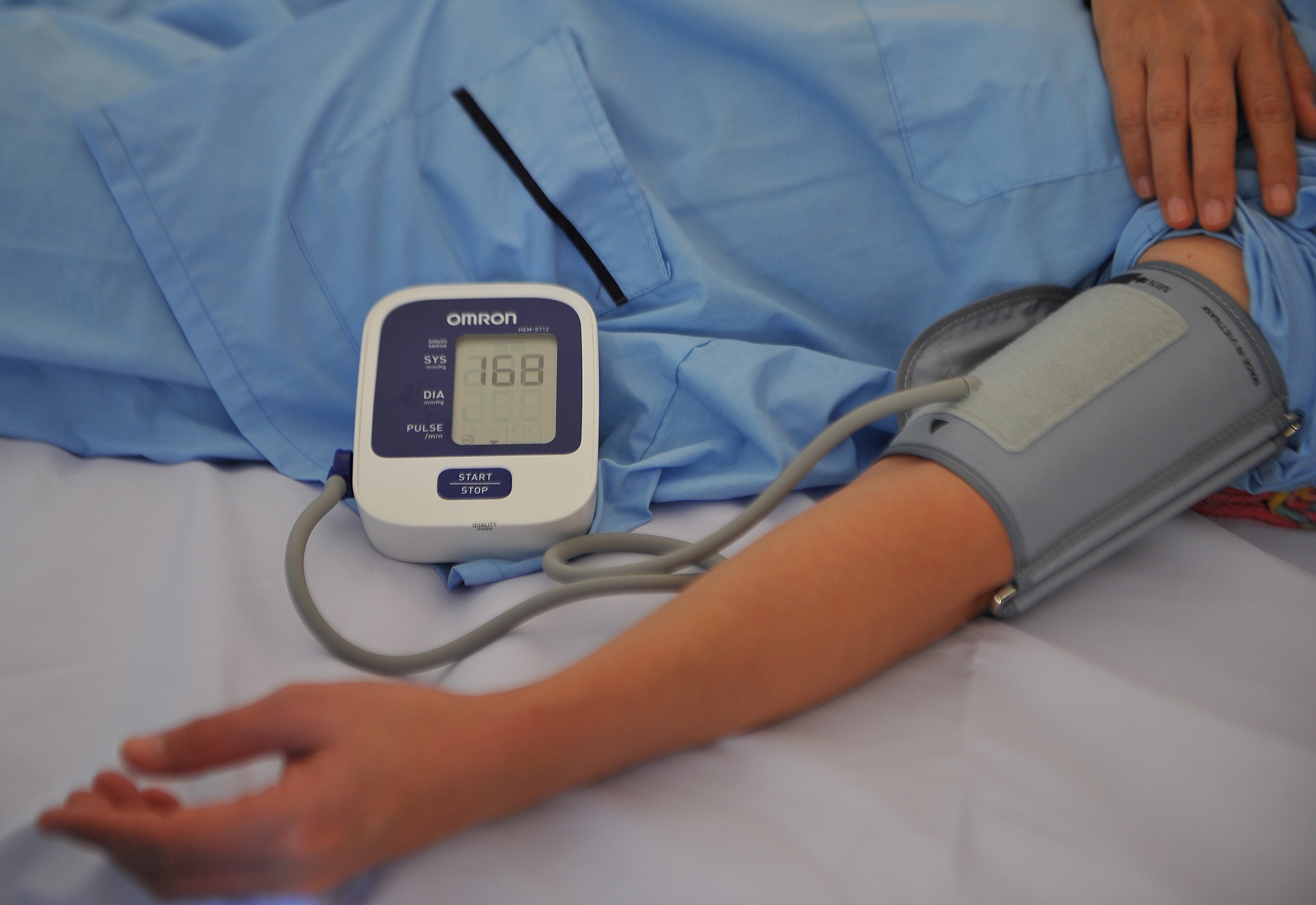 benh vien dieu tri Covid-19 anh 7