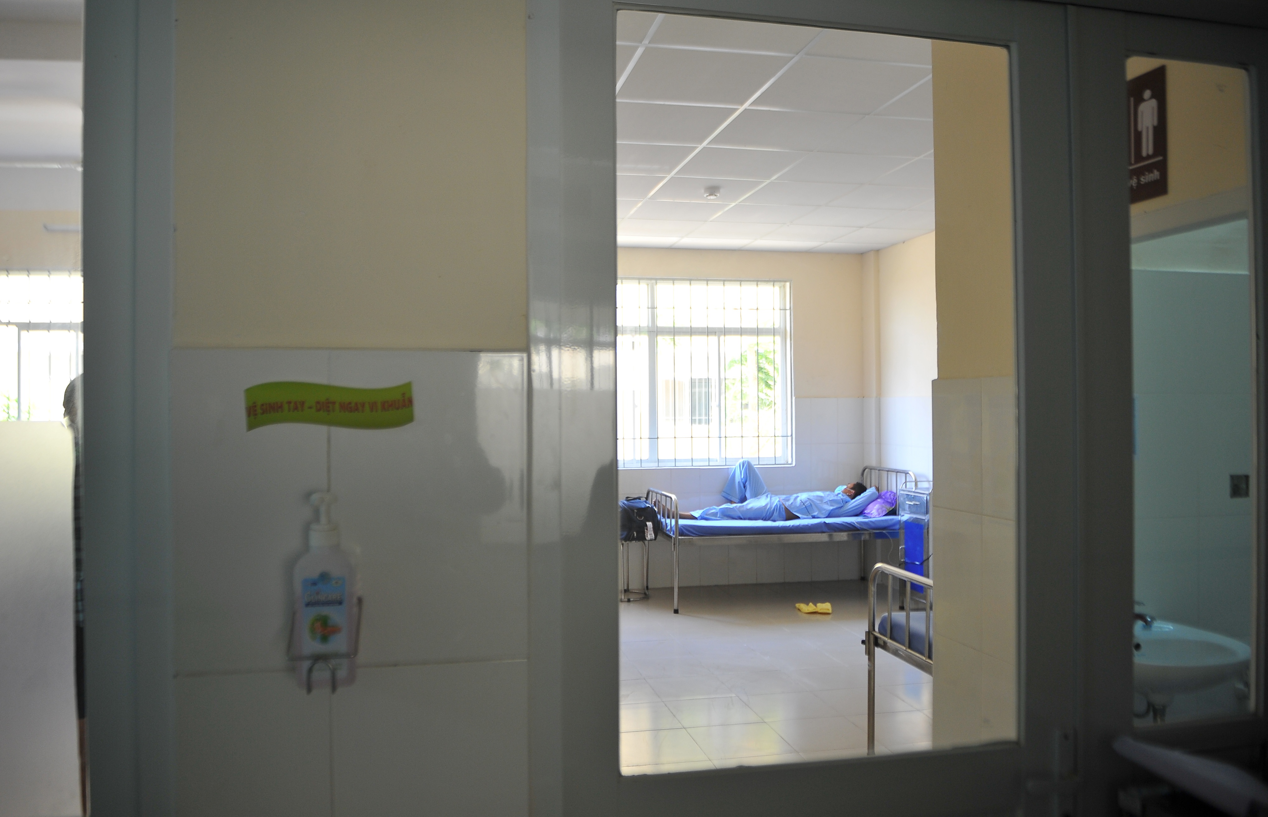 benh vien dieu tri Covid-19 anh 4