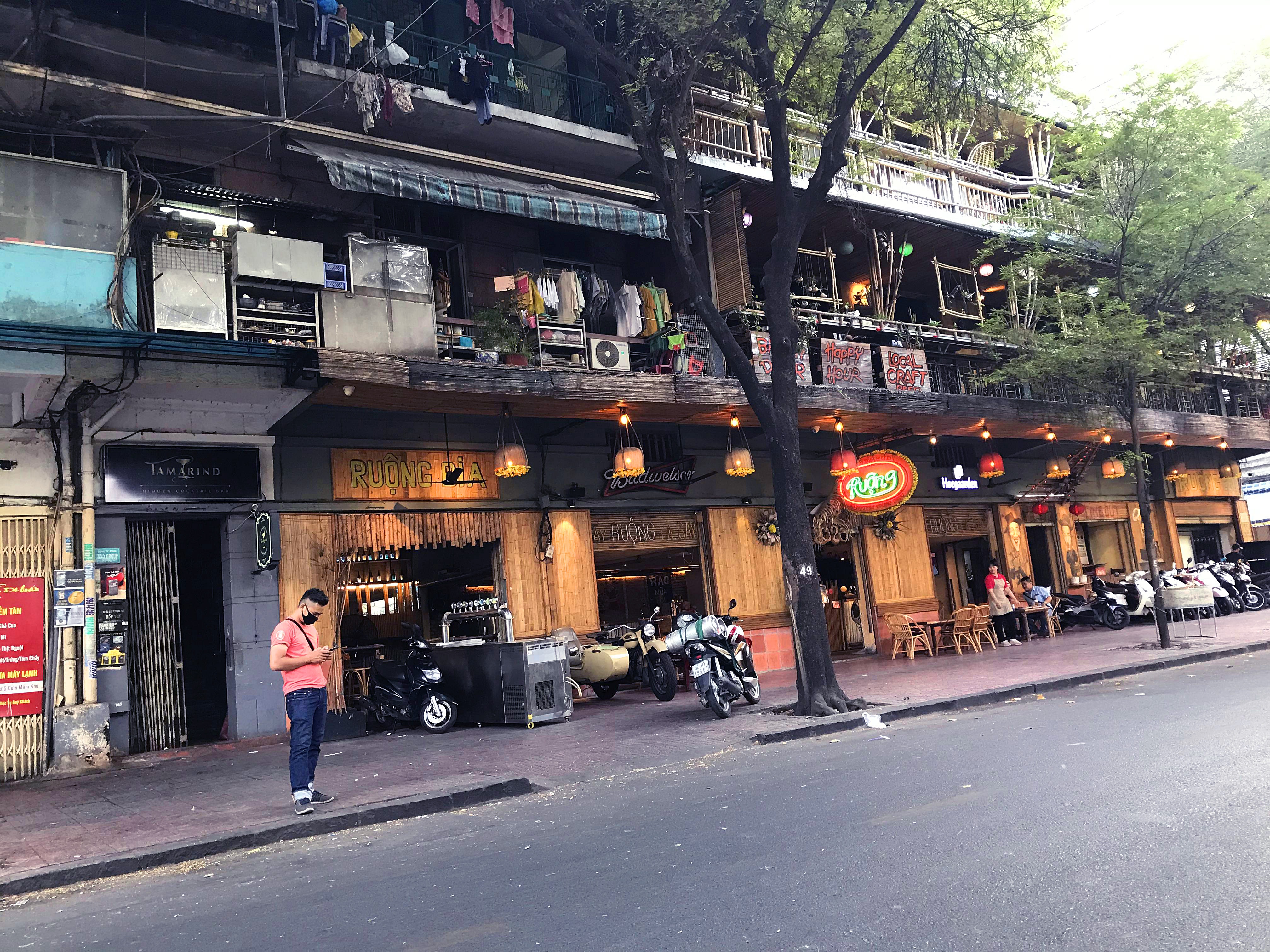 Hang quan TP.HCM dong cua tranh dich Covid-19 anh 6