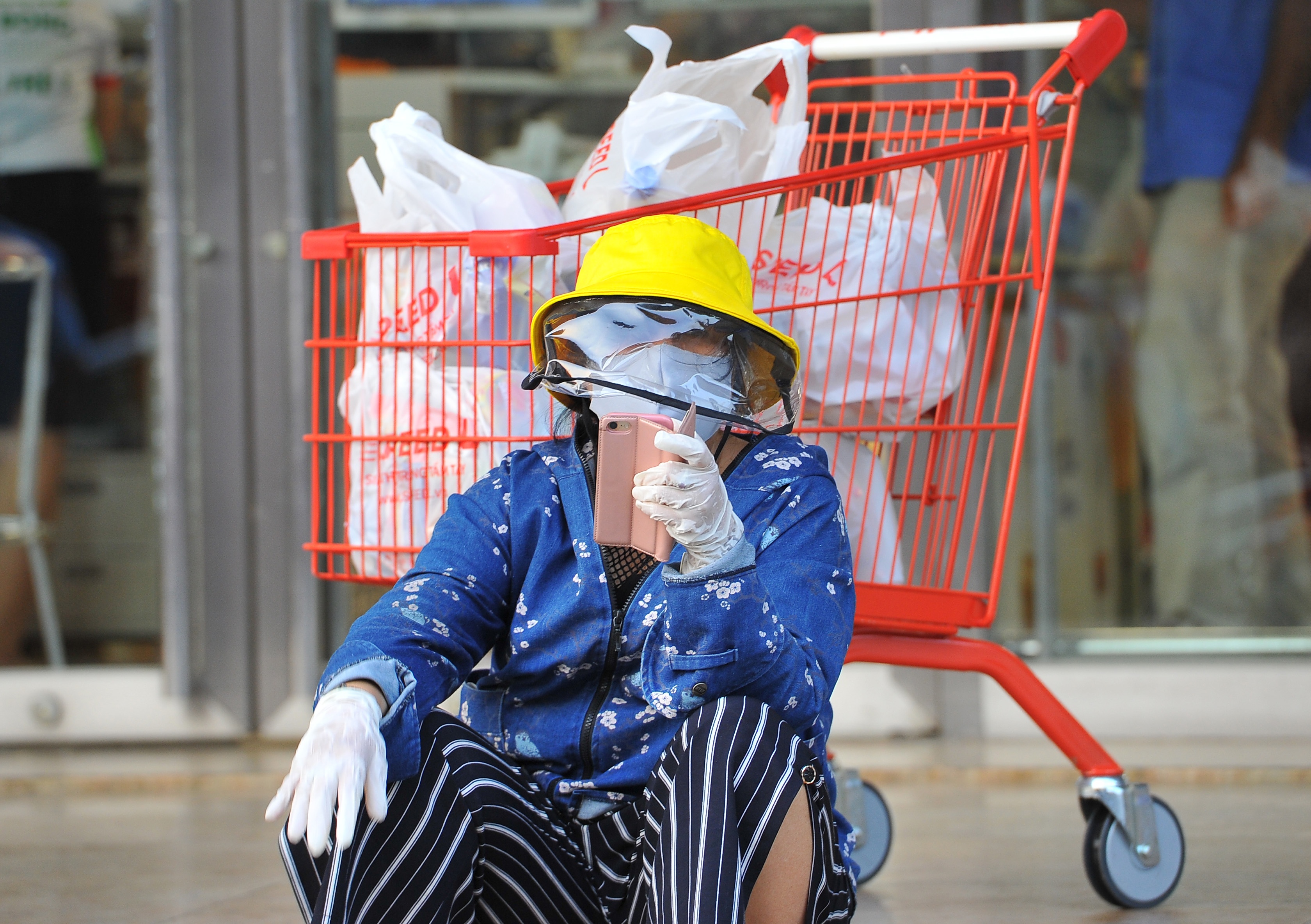 nguoi dan do xo mua sam anh 6