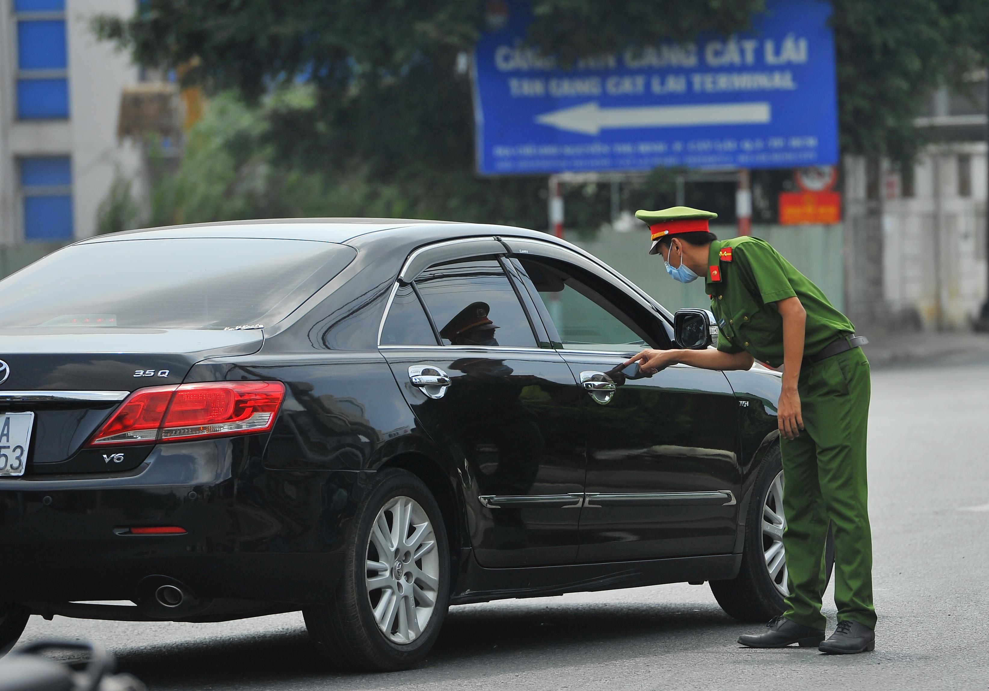 Cam qua pha tranh dich Covid-19 anh 7