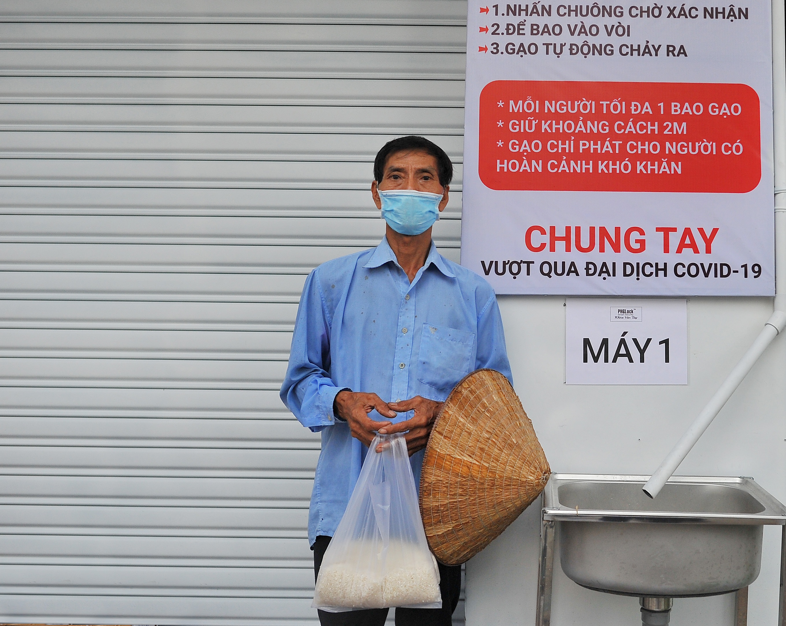 May ATM gao giup nguoi ngheo anh 5