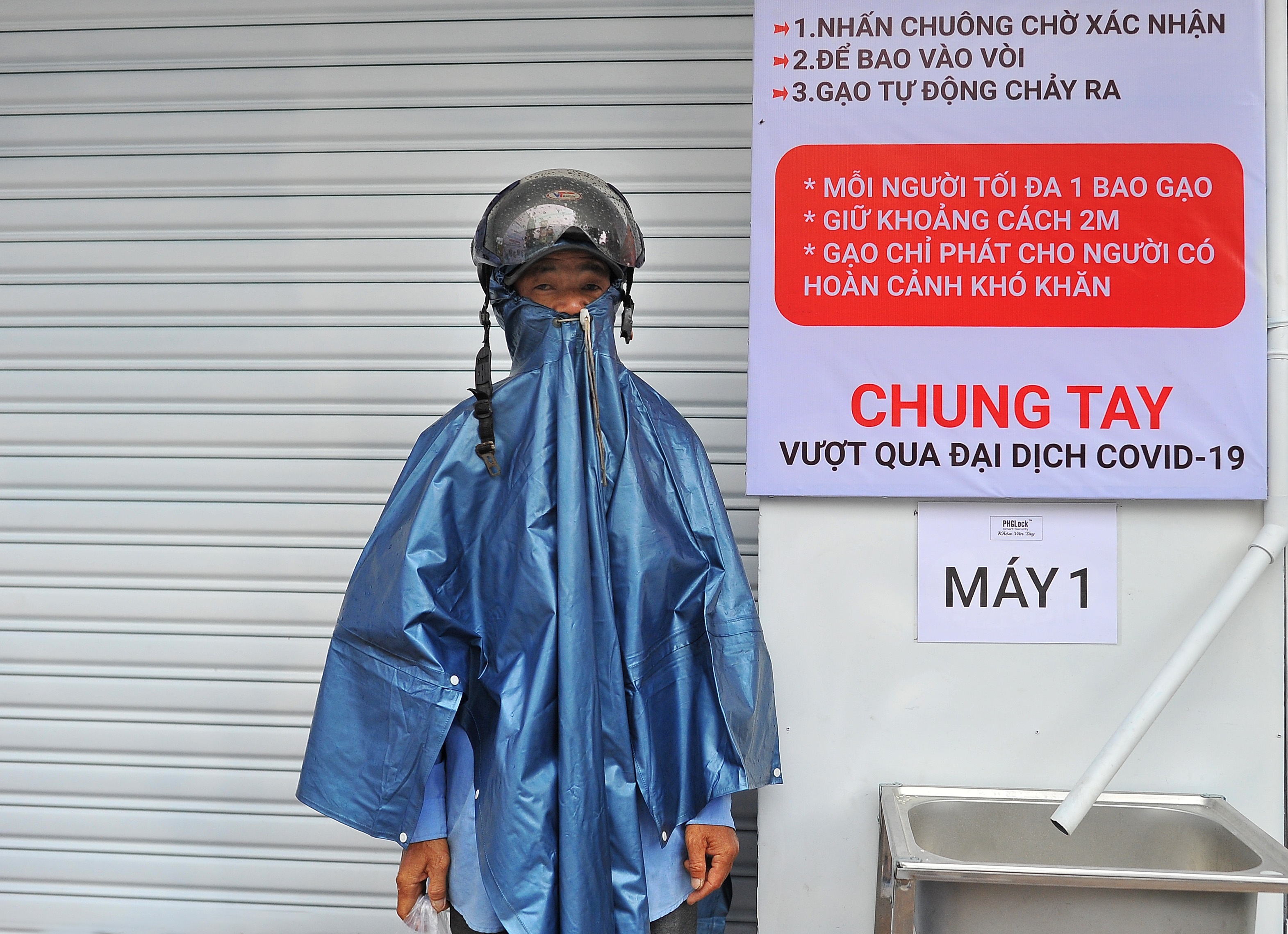 May ATM gao giup nguoi ngheo anh 6