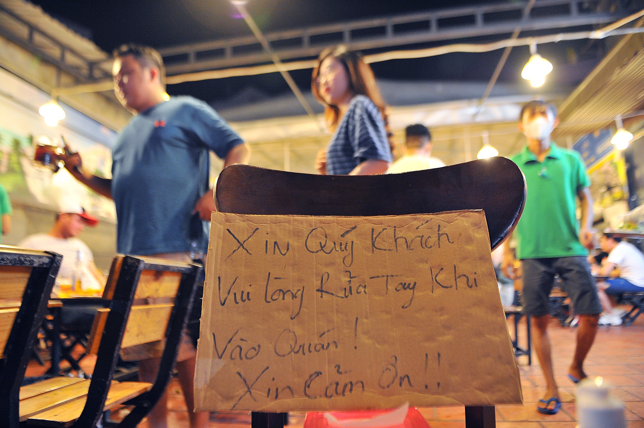 Cho dem Phu Quoc hoat dong tro lai anh 7