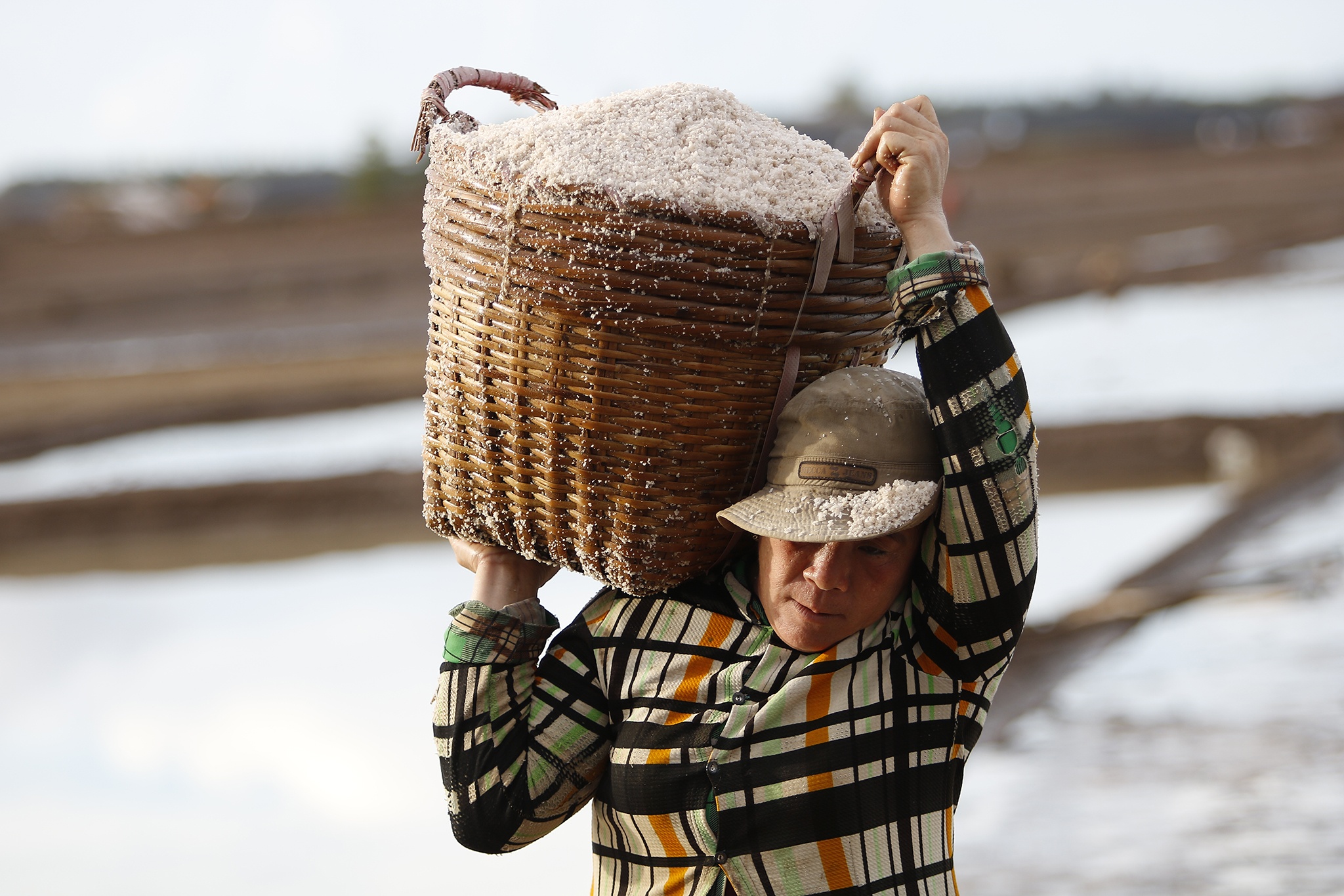 Diem dan Bac Lieu lo lang vi muoi rot gia anh 3