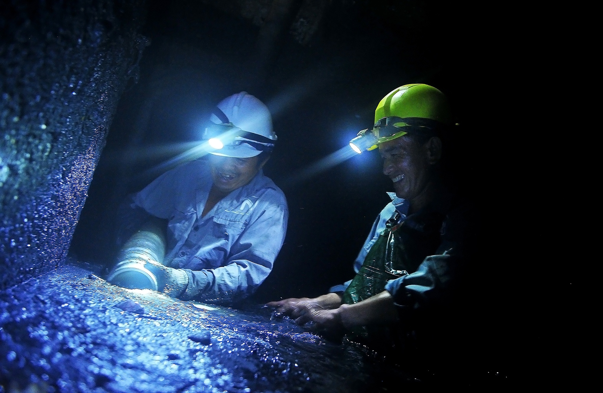 Cong nhan chong tac cong o TP.HCM anh 16