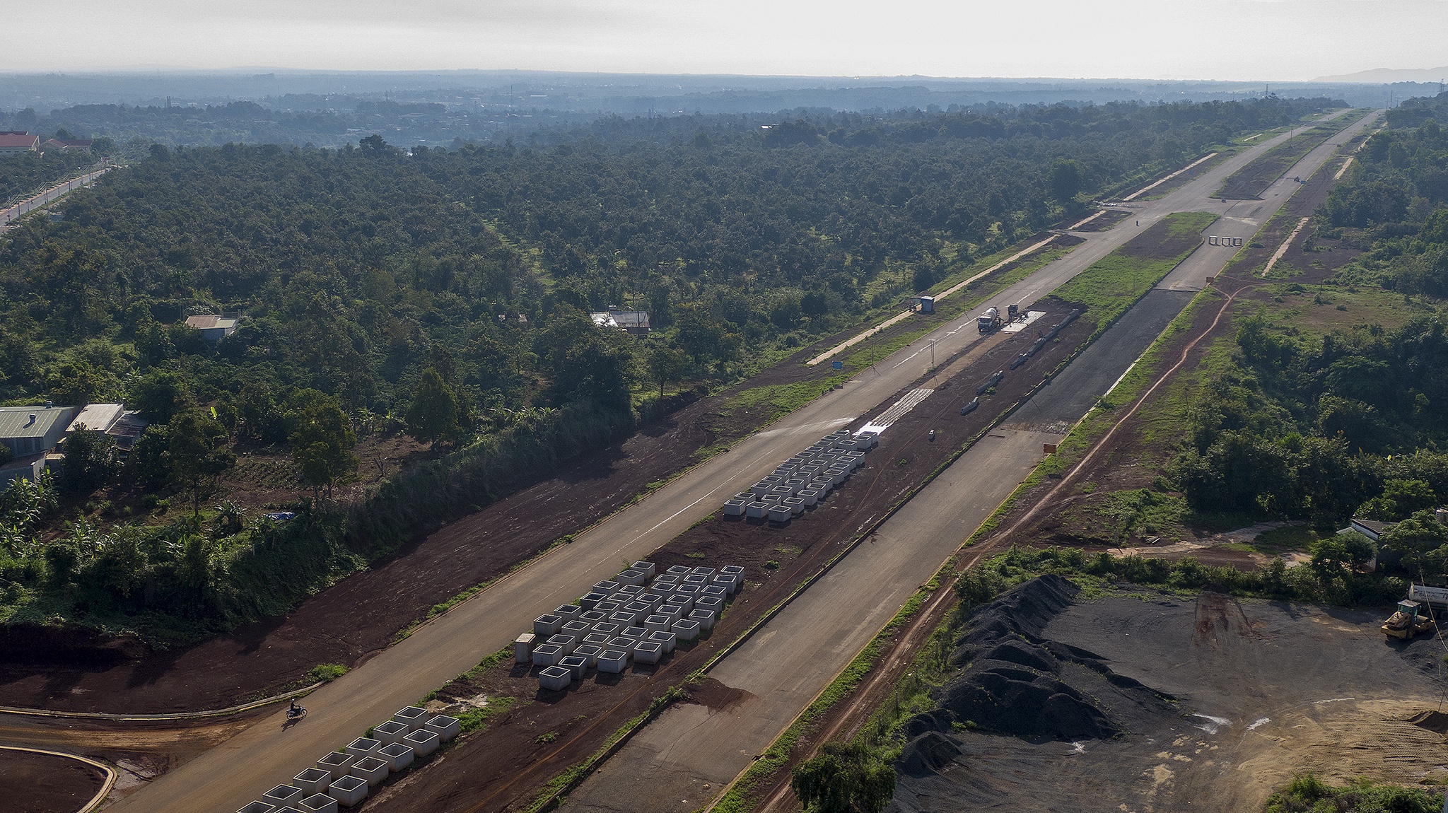 Dai lo nghin ty cham tien do anh 1