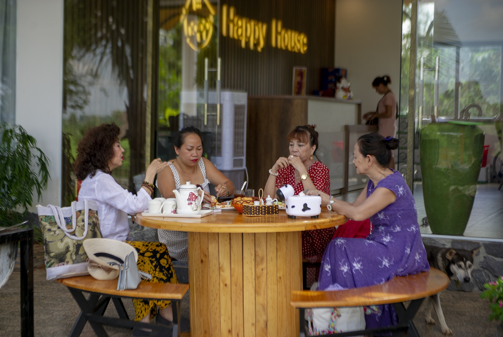 Khu du lich khong phep o Buon Ma Thuot anh 9