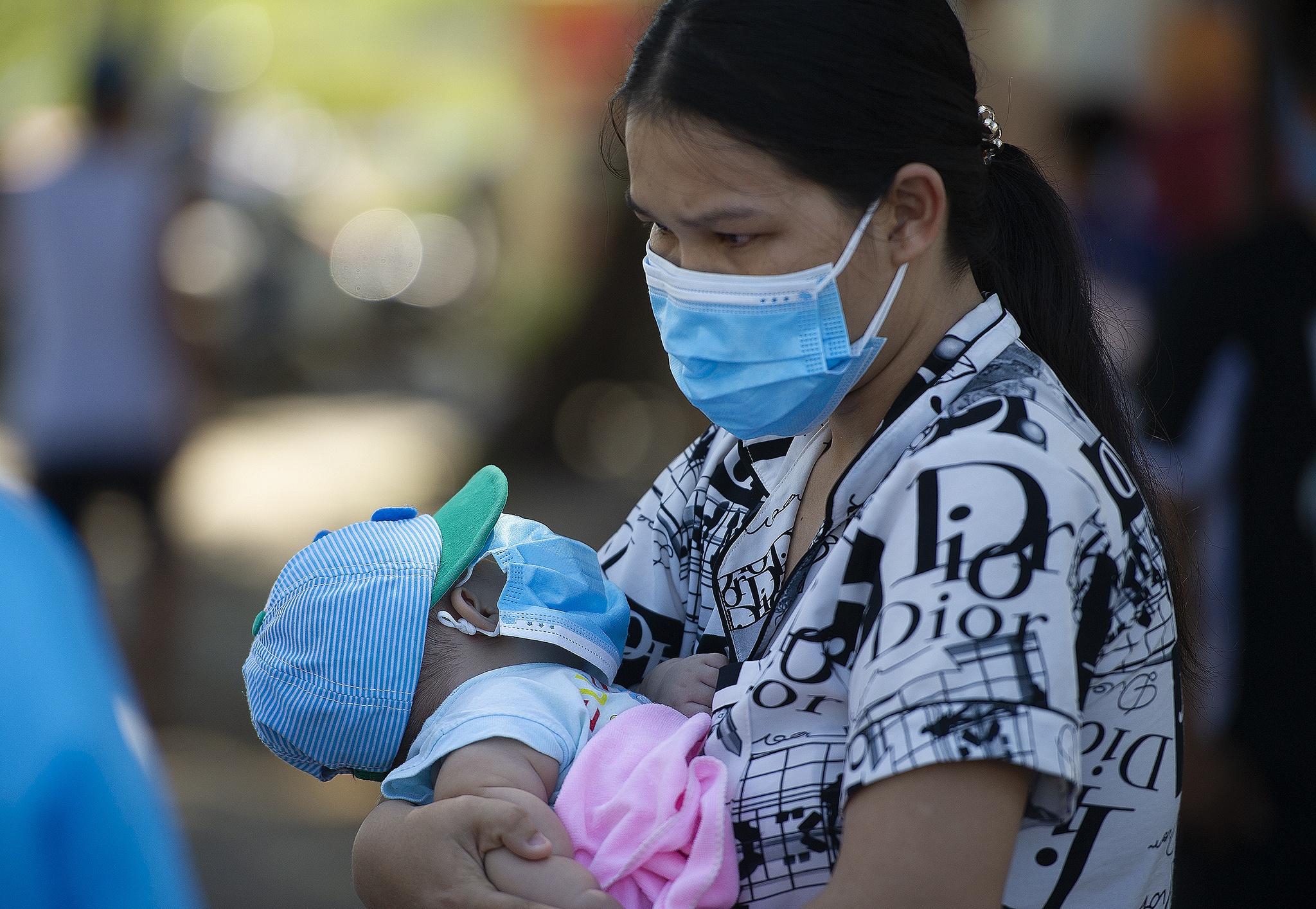 Xet nghiem Covid-19 trong cong dong anh 5