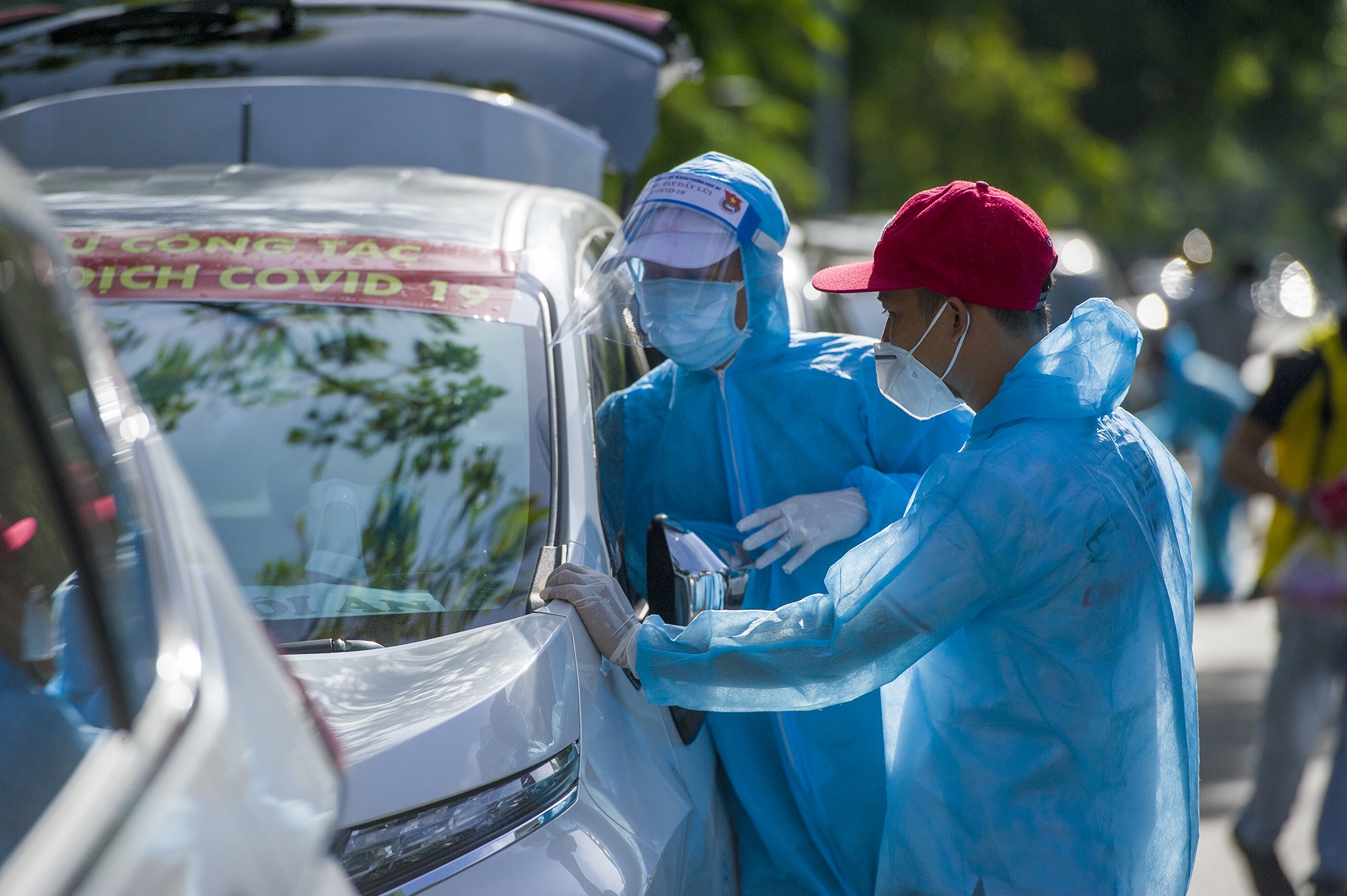 Chuyen xe 0 dong anh 7