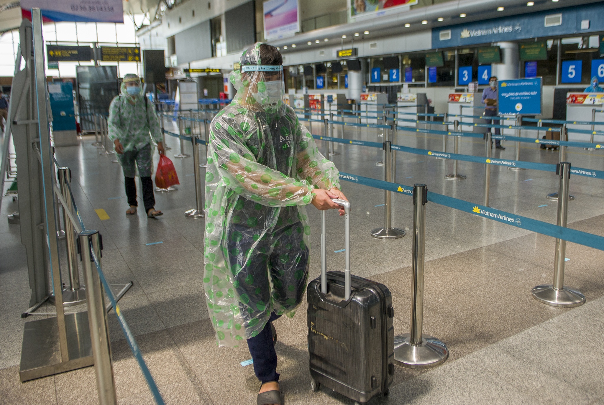 Giai cuu du khach o Da Nang anh 21