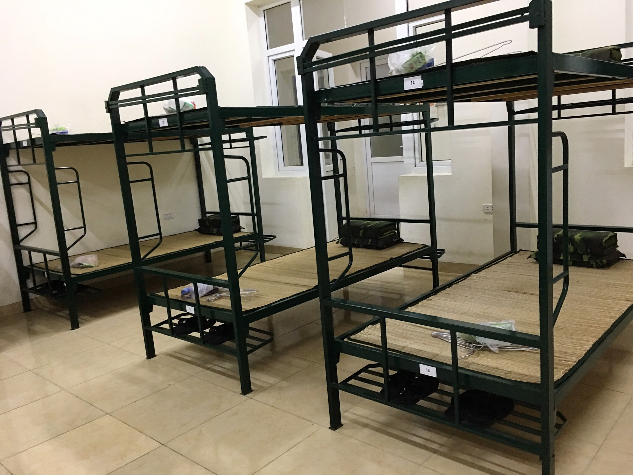 Du khach Ha Noi roi TP Da Nang anh 19