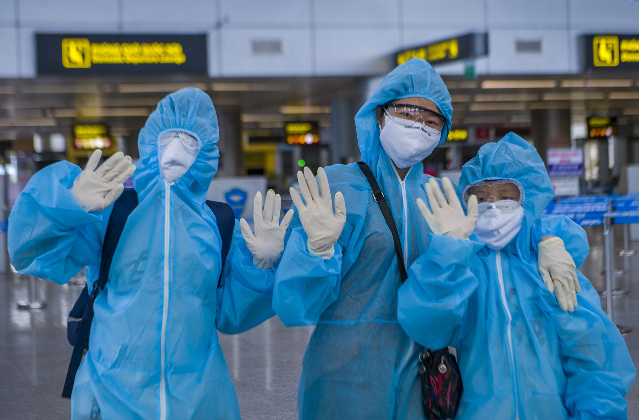 Du khách Hà Nội rời TP Đà Nẵng ảnh 1 Du khach Ha Noi roi TP Da Nang anh 1