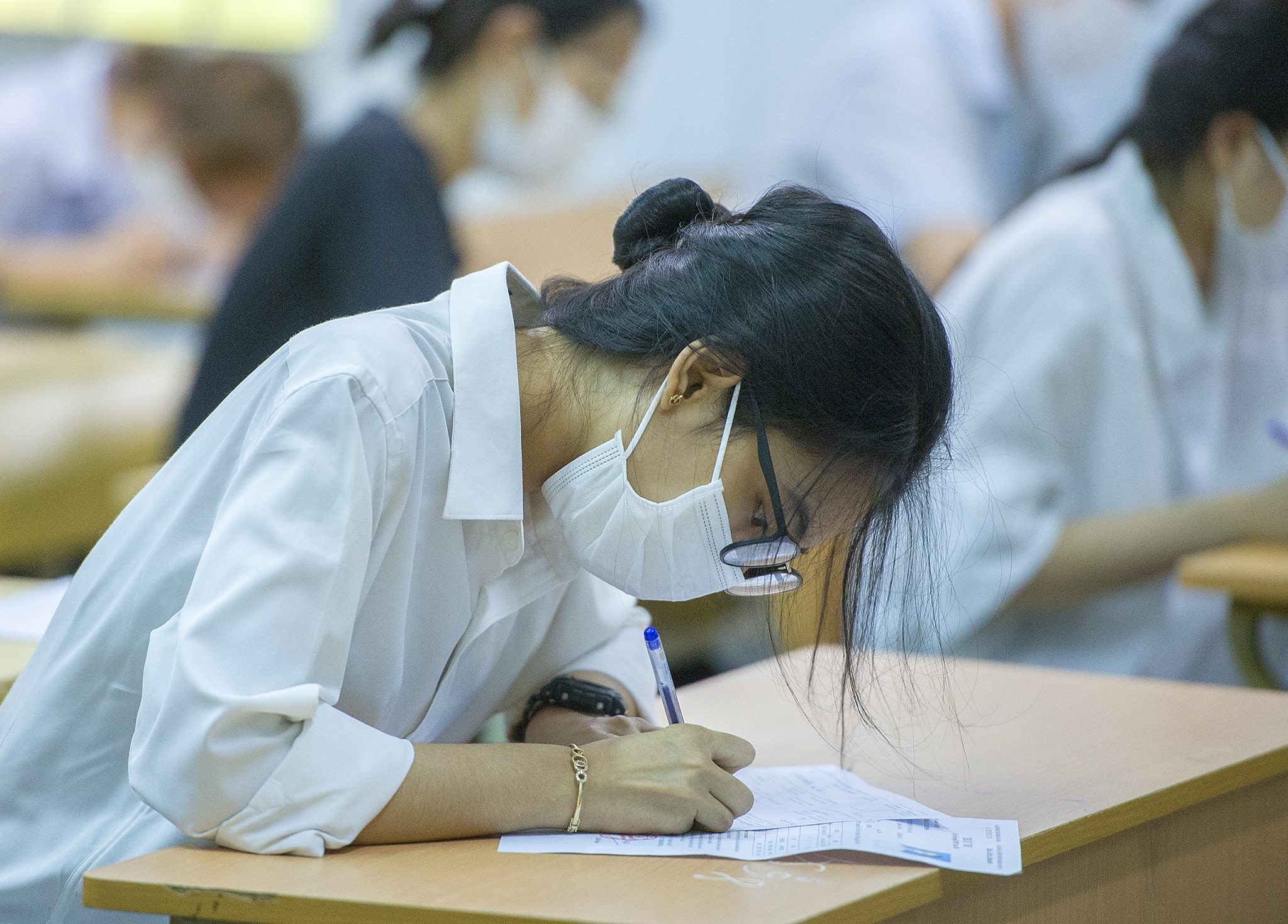 Thi sinh Da Nang thi tot nghiep THPT anh 10