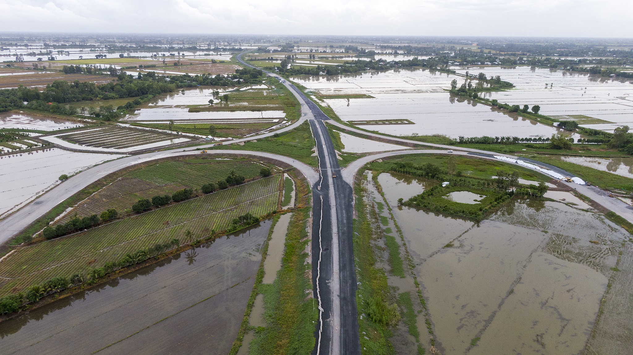 Tuyen duong Lo Te - Rach Soi sap hoan thanh anh 6