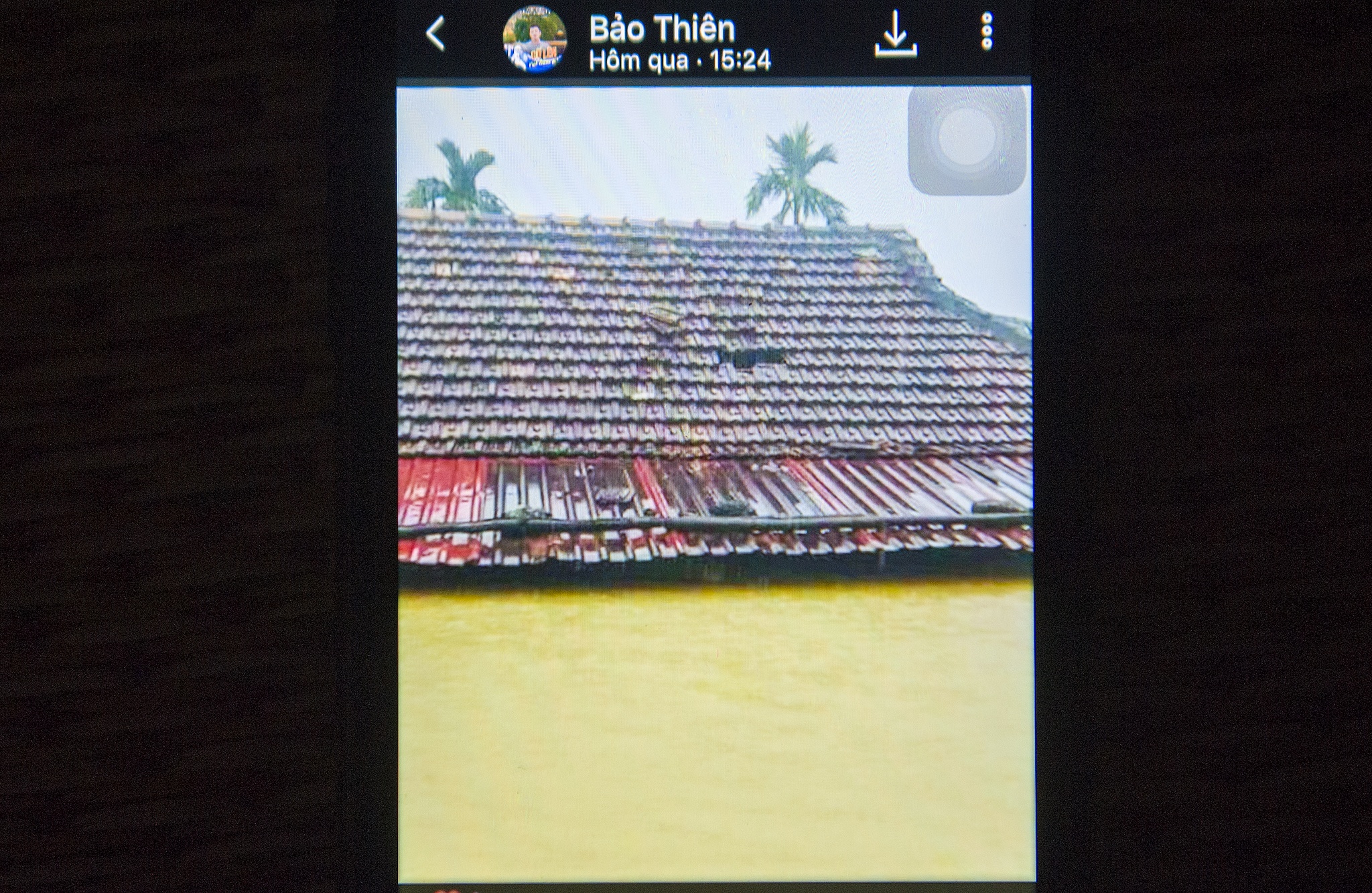 Doi vo chong gia thoat chet sau lu anh 2