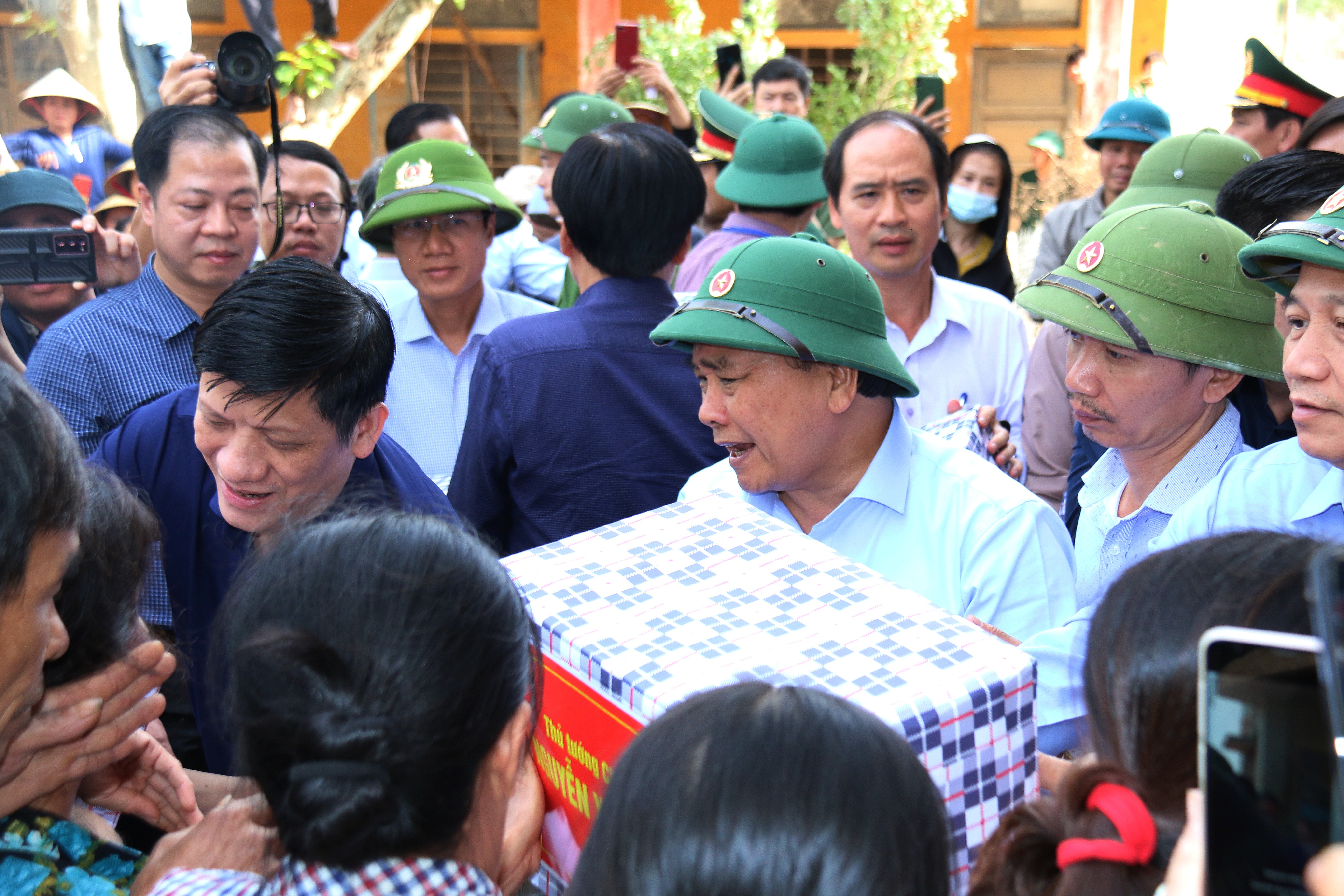 Thu tuong Nguyen Xuan Phuc tham Quang Binh anh 1